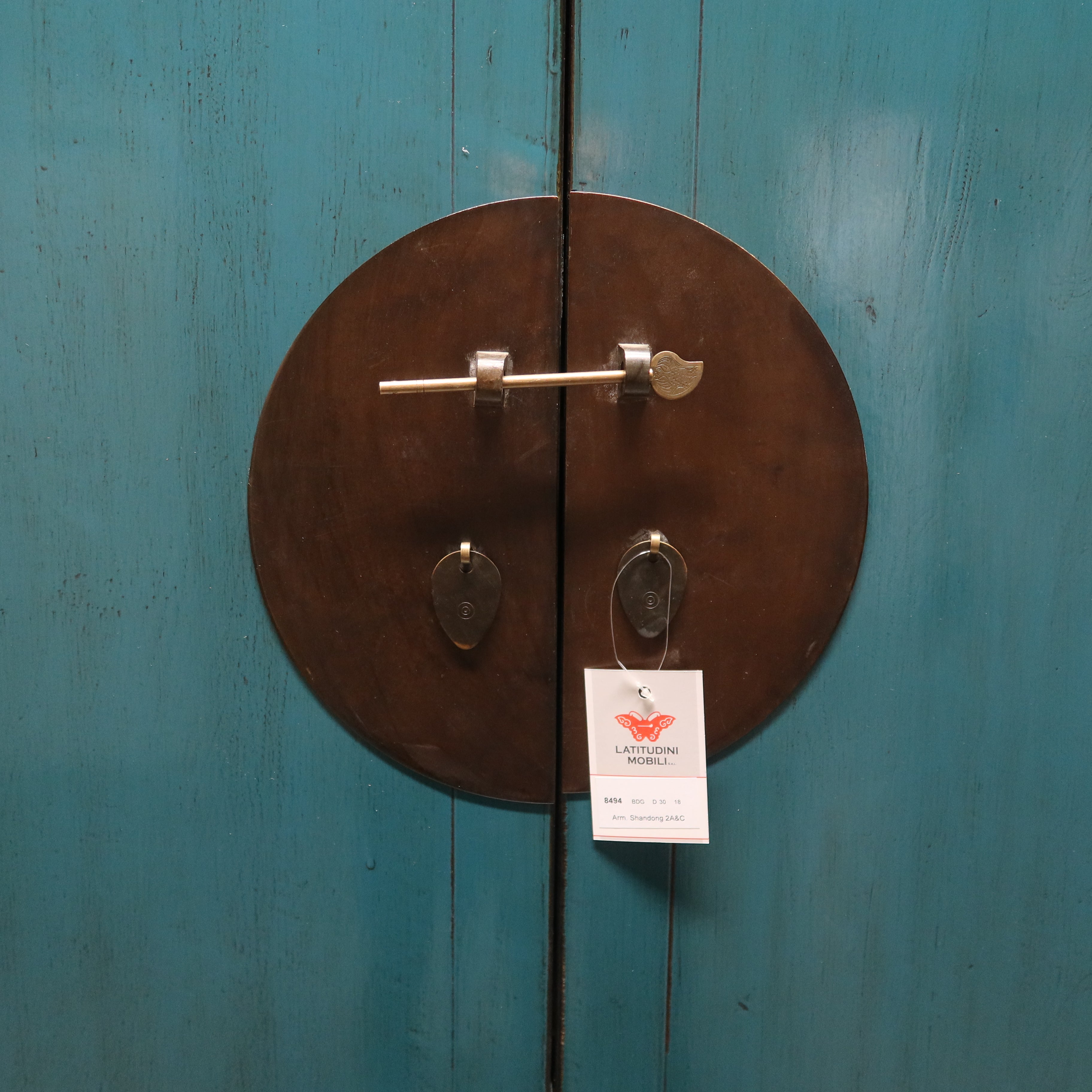 ARMADIO CINESE IN LACCA