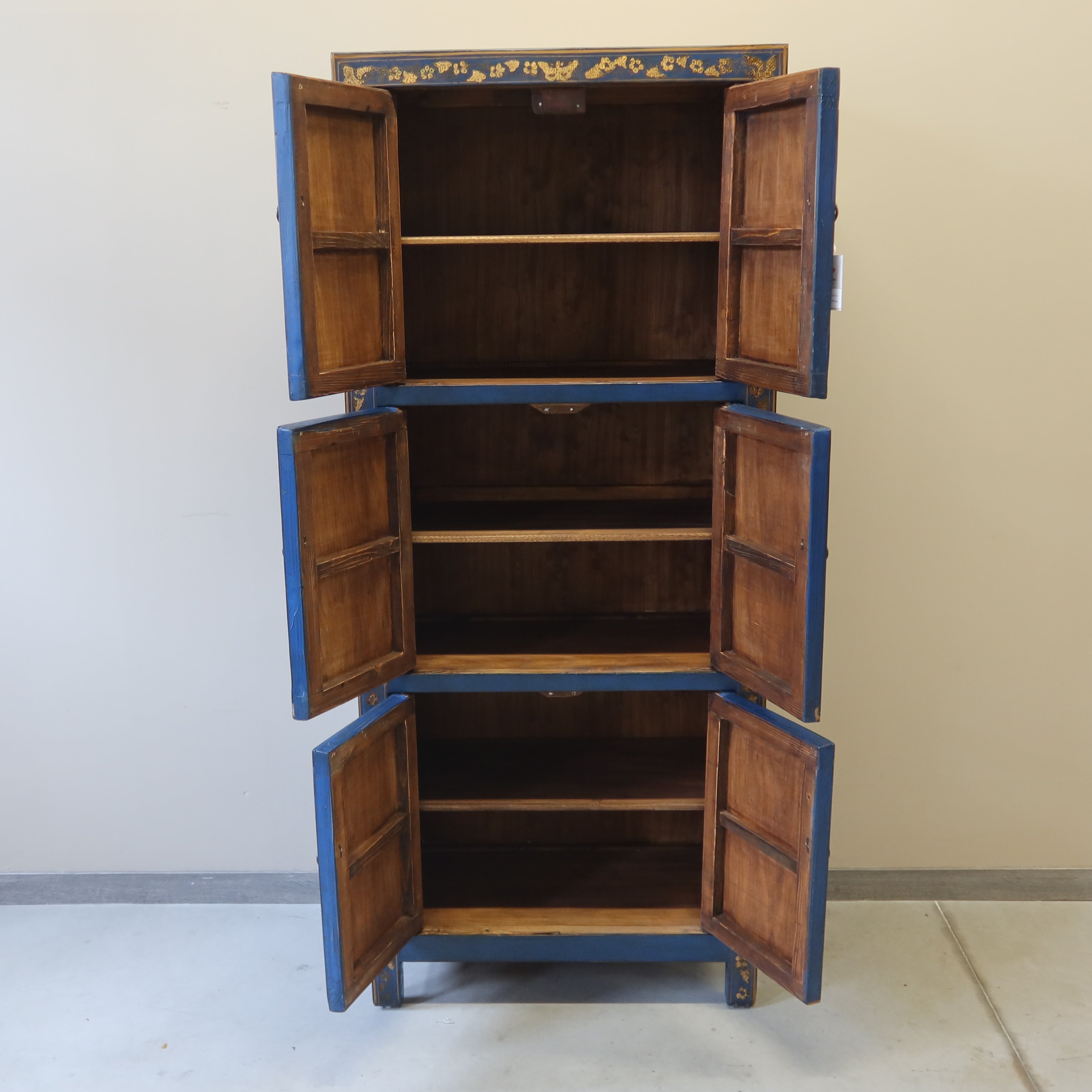 ARMADIO STRETTO DELLO SHANXI