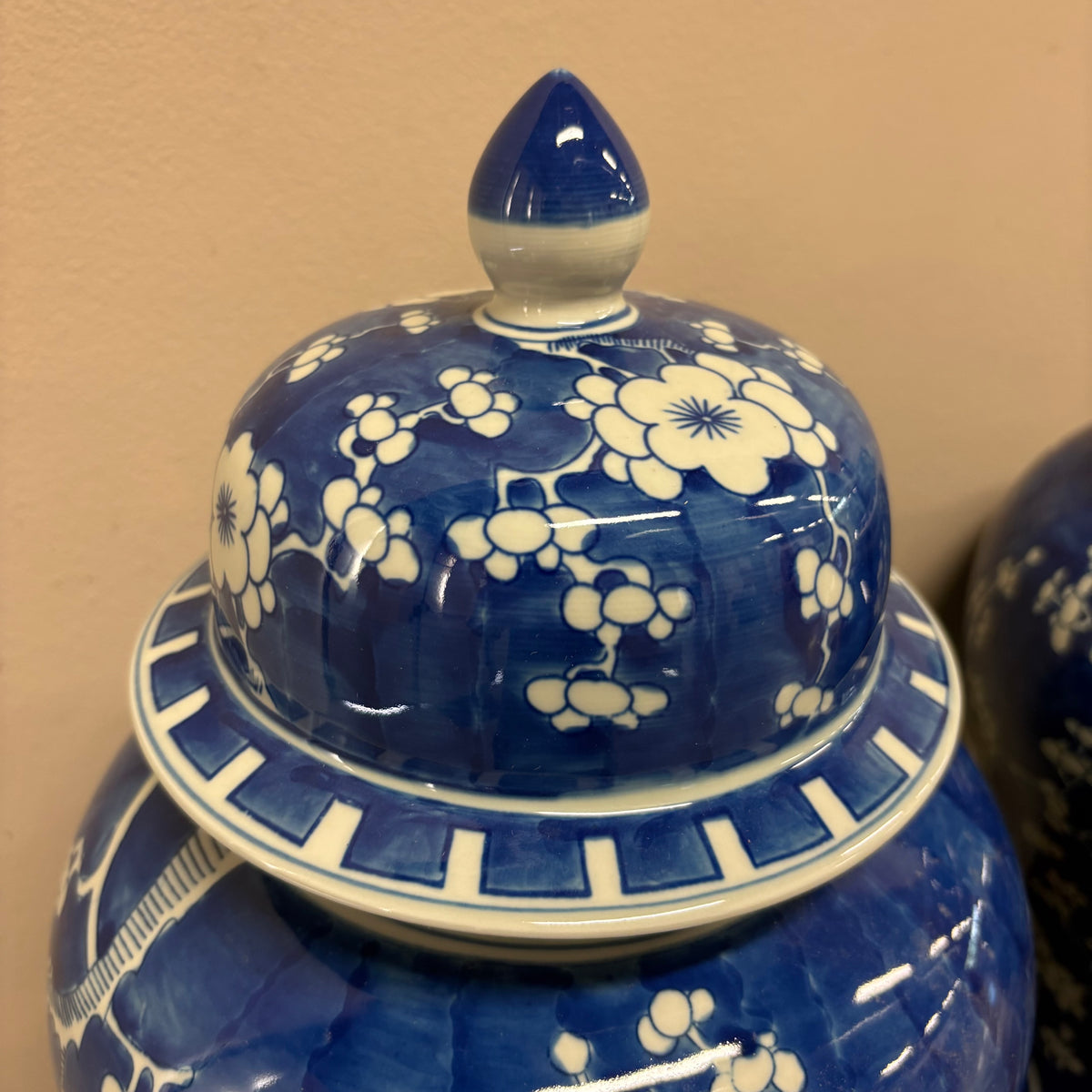 VASO CINESE AD ANFORA IN CERAMICA BLU