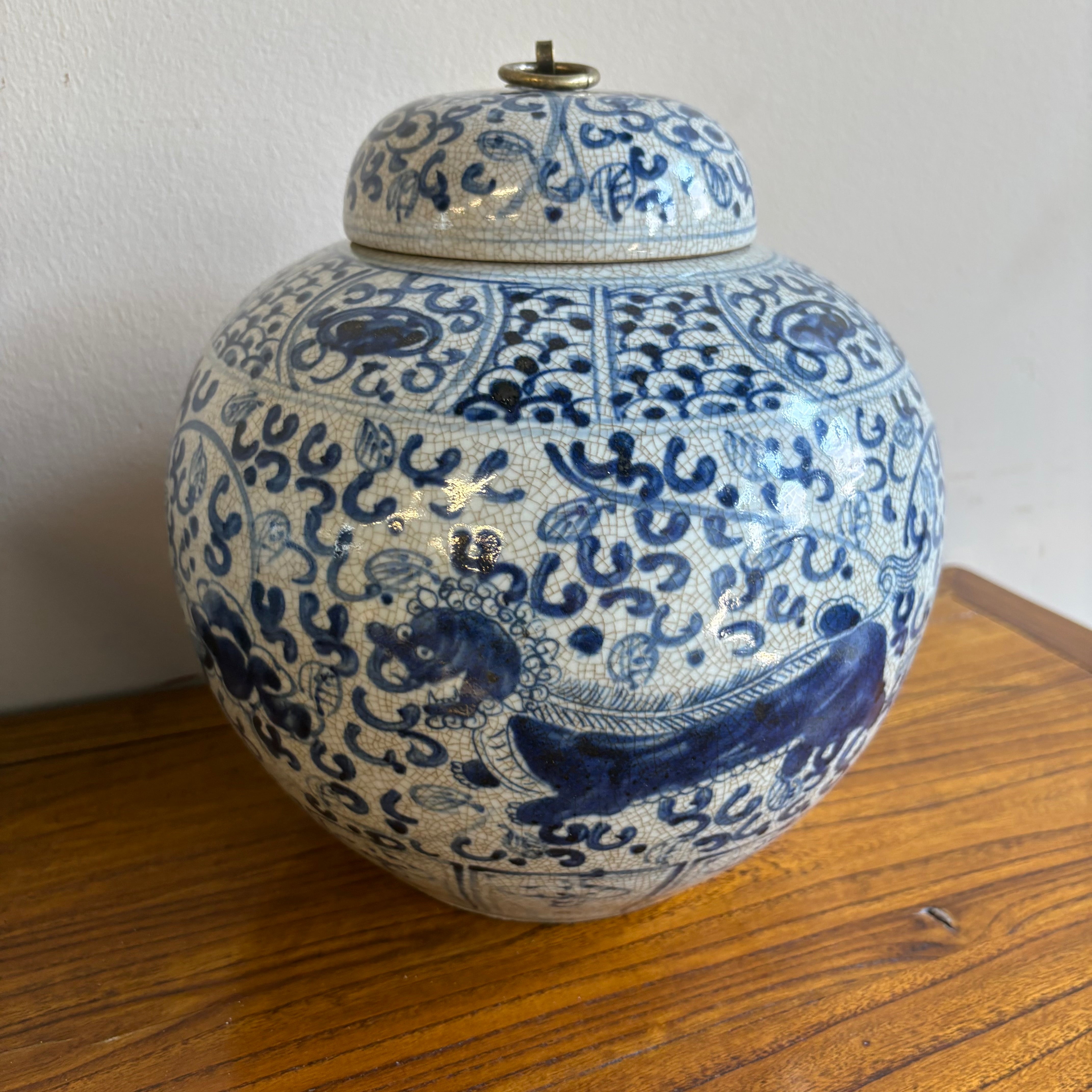 VASO CINESE IN CERAMICA CON COPERCHIO