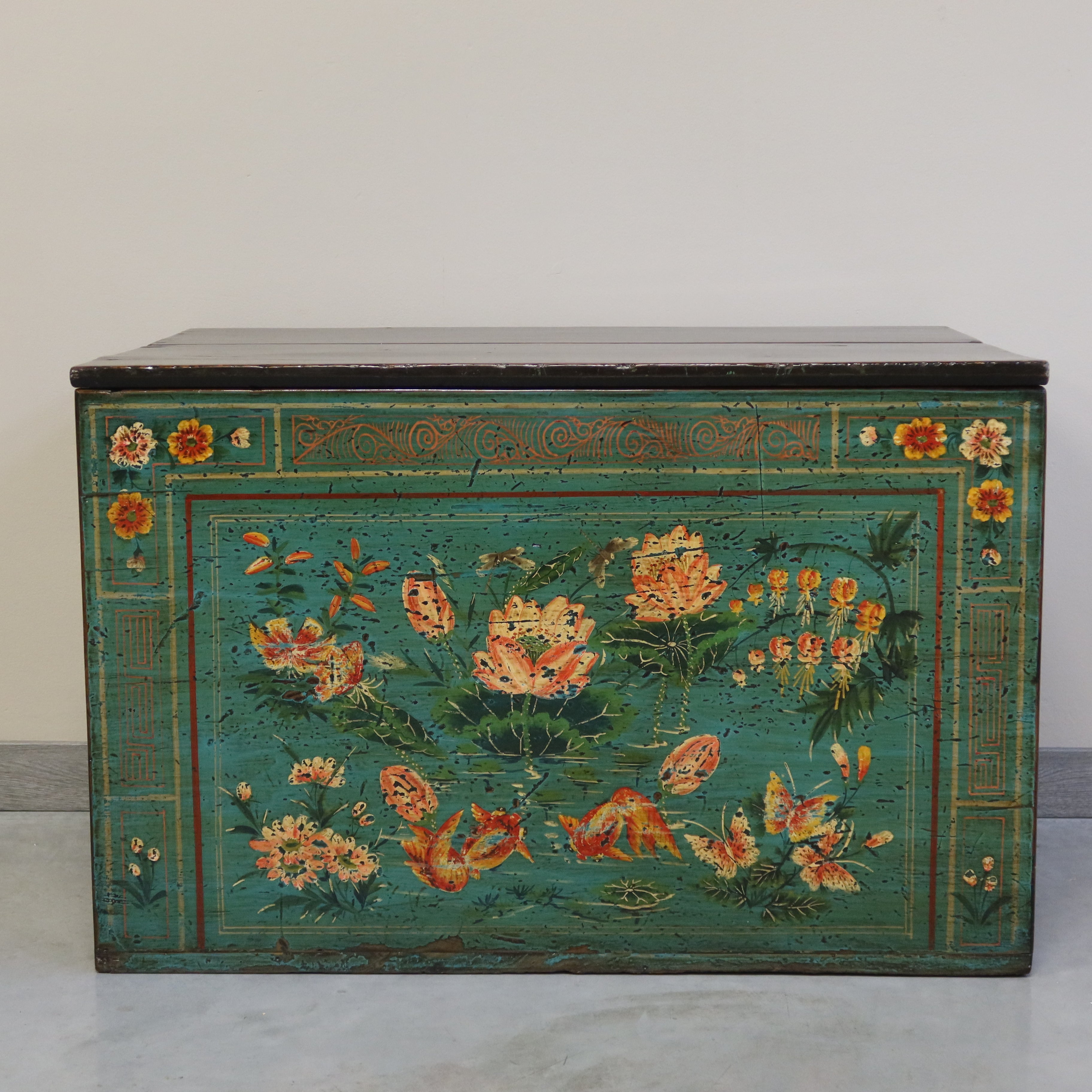 BAULE DECORATO DEL DONGBEI