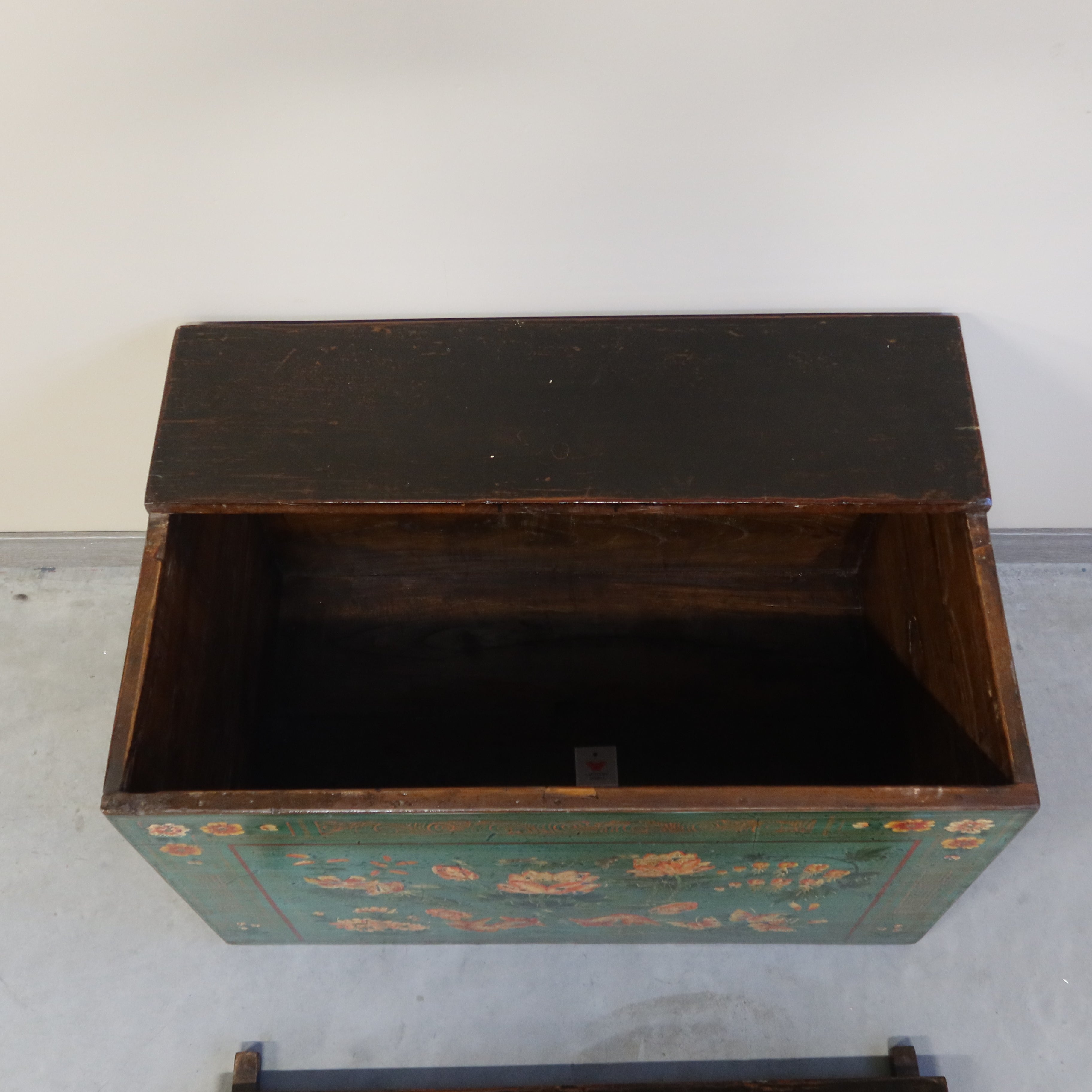 BAULE DECORATO DEL DONGBEI