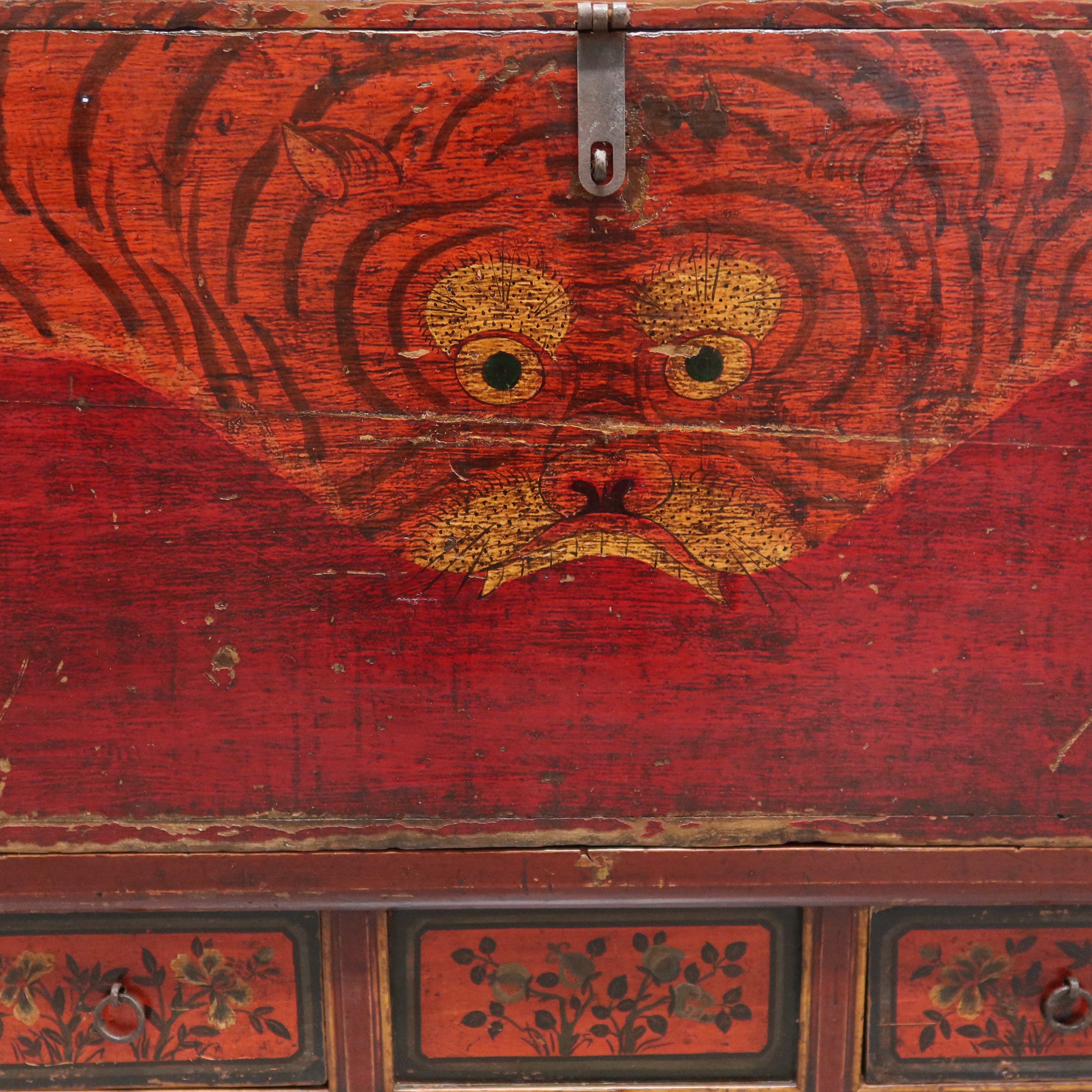 BAULE DEL QINGHAI CON BASE A 3C "DECORO TIGRE"