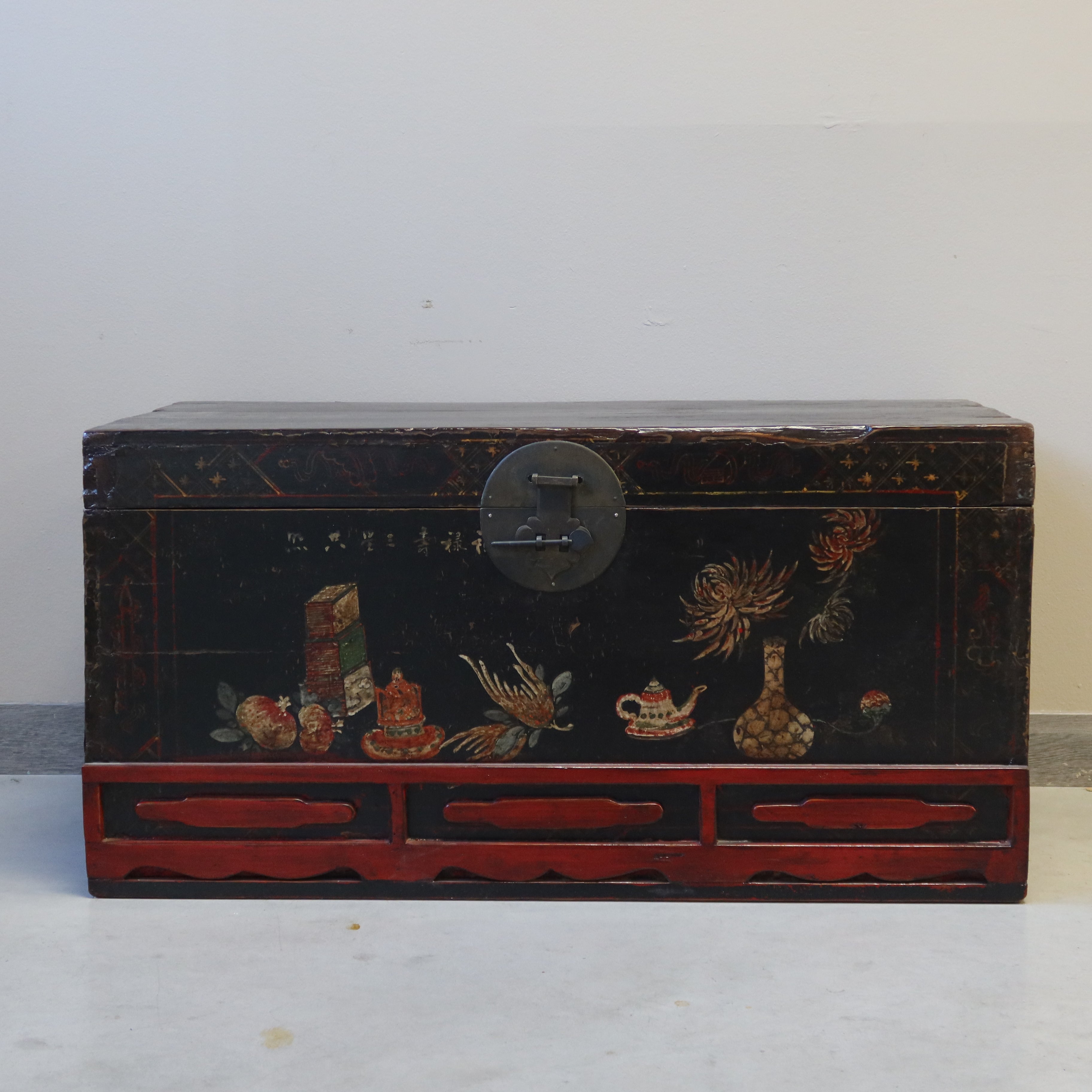 BAULE CINESE DEL GANZU CON BASE