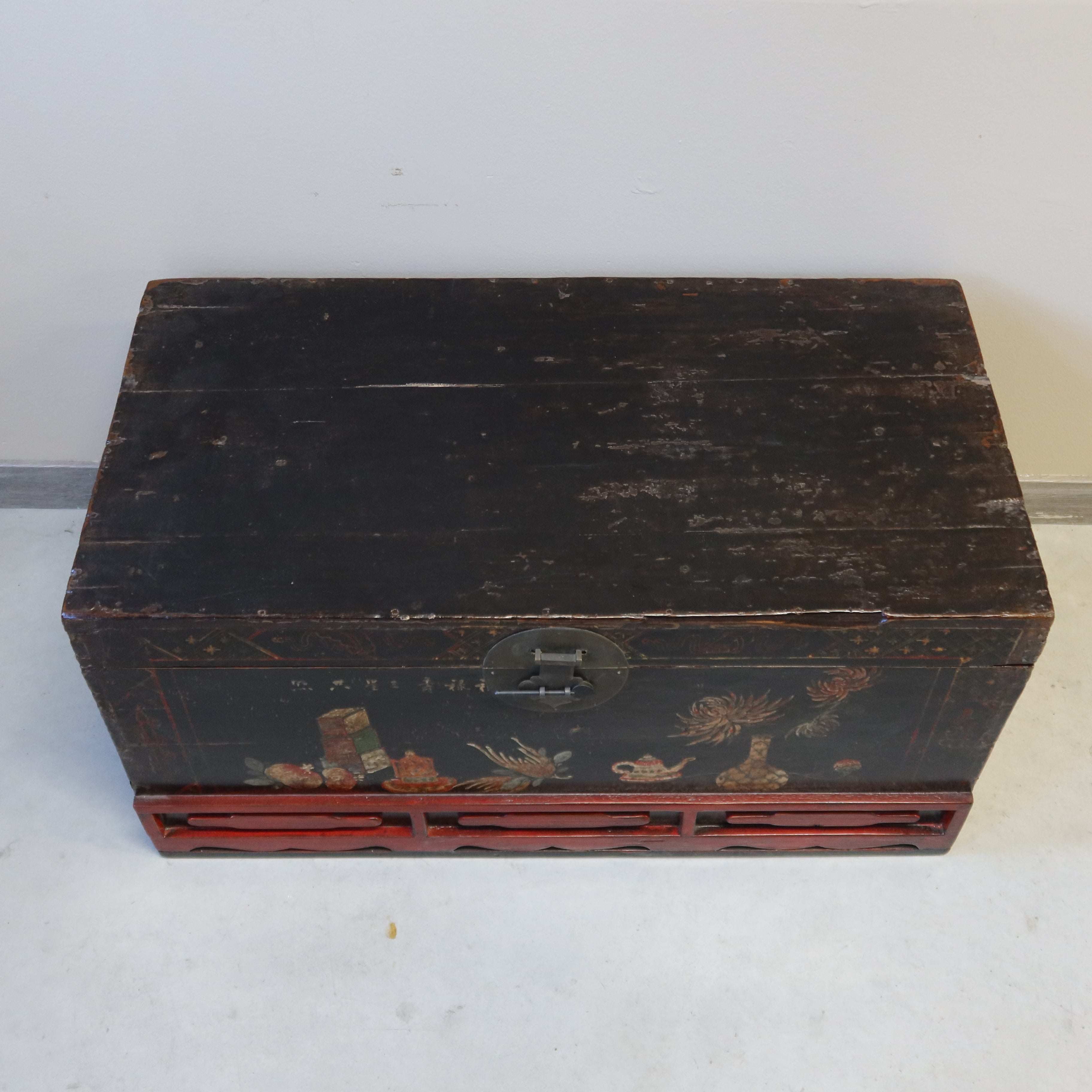 BAULE CINESE DEL GANZU CON BASE