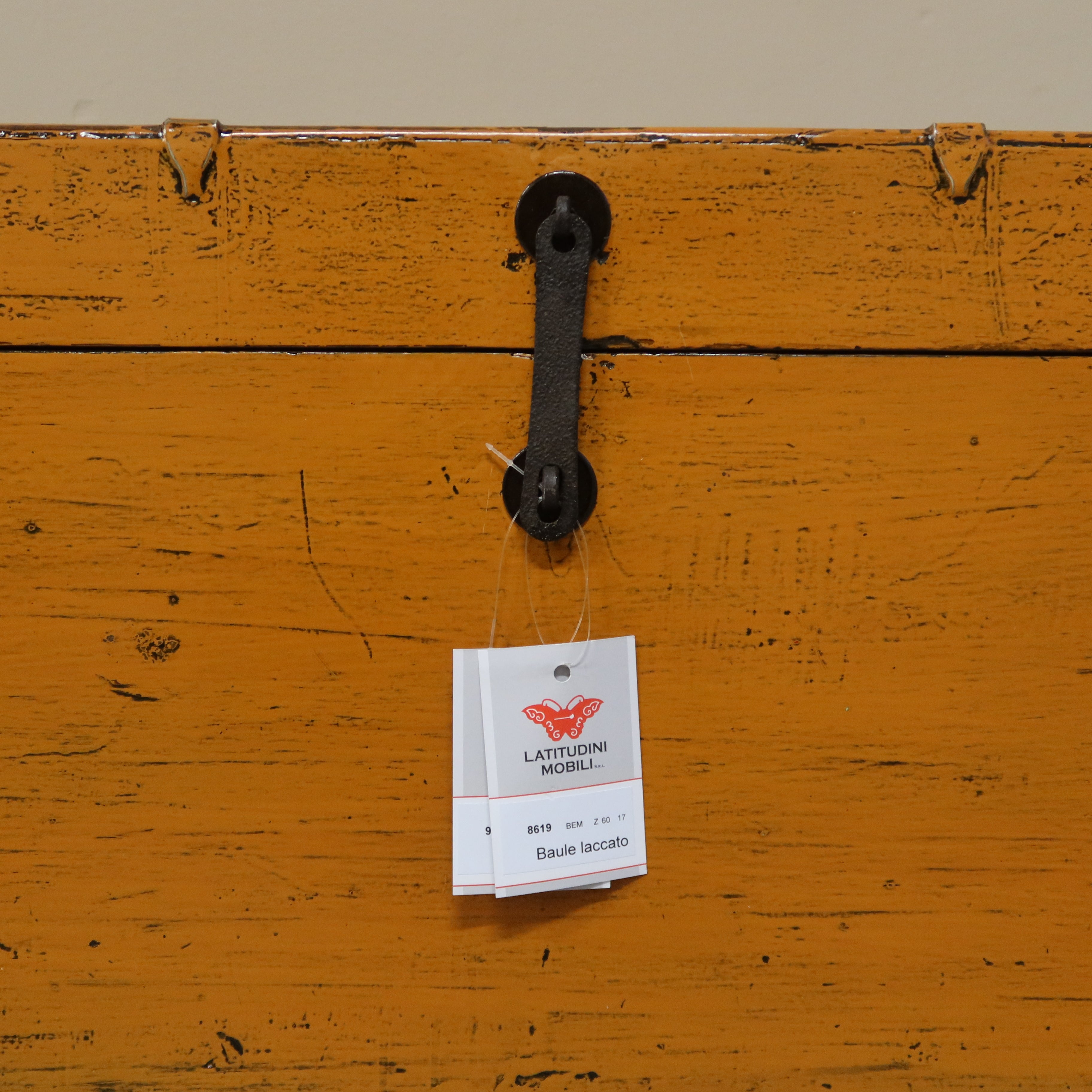 BAULE CINESE IN LACCA ARANCIO