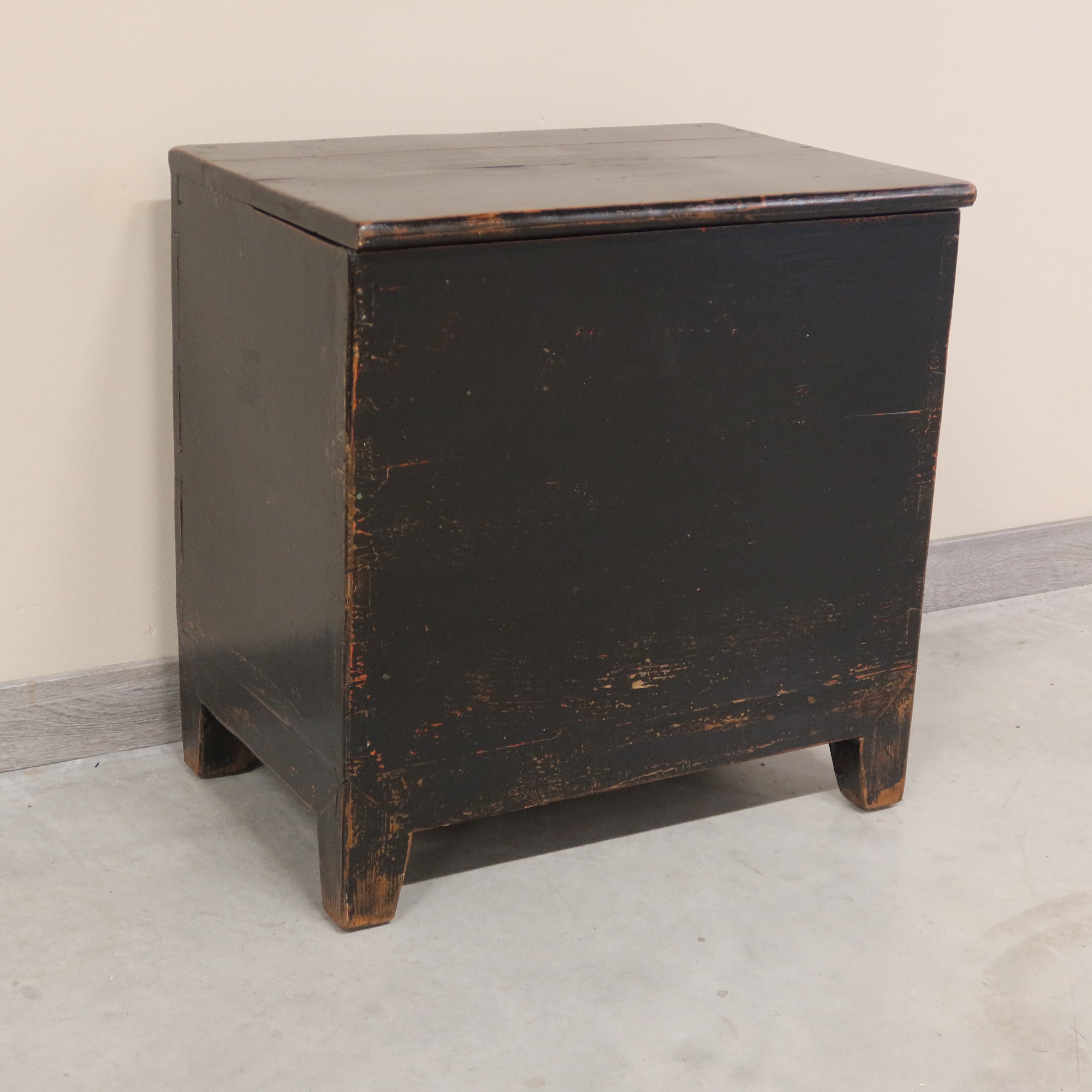 BAULE MONEY CHEST LACCA NERA