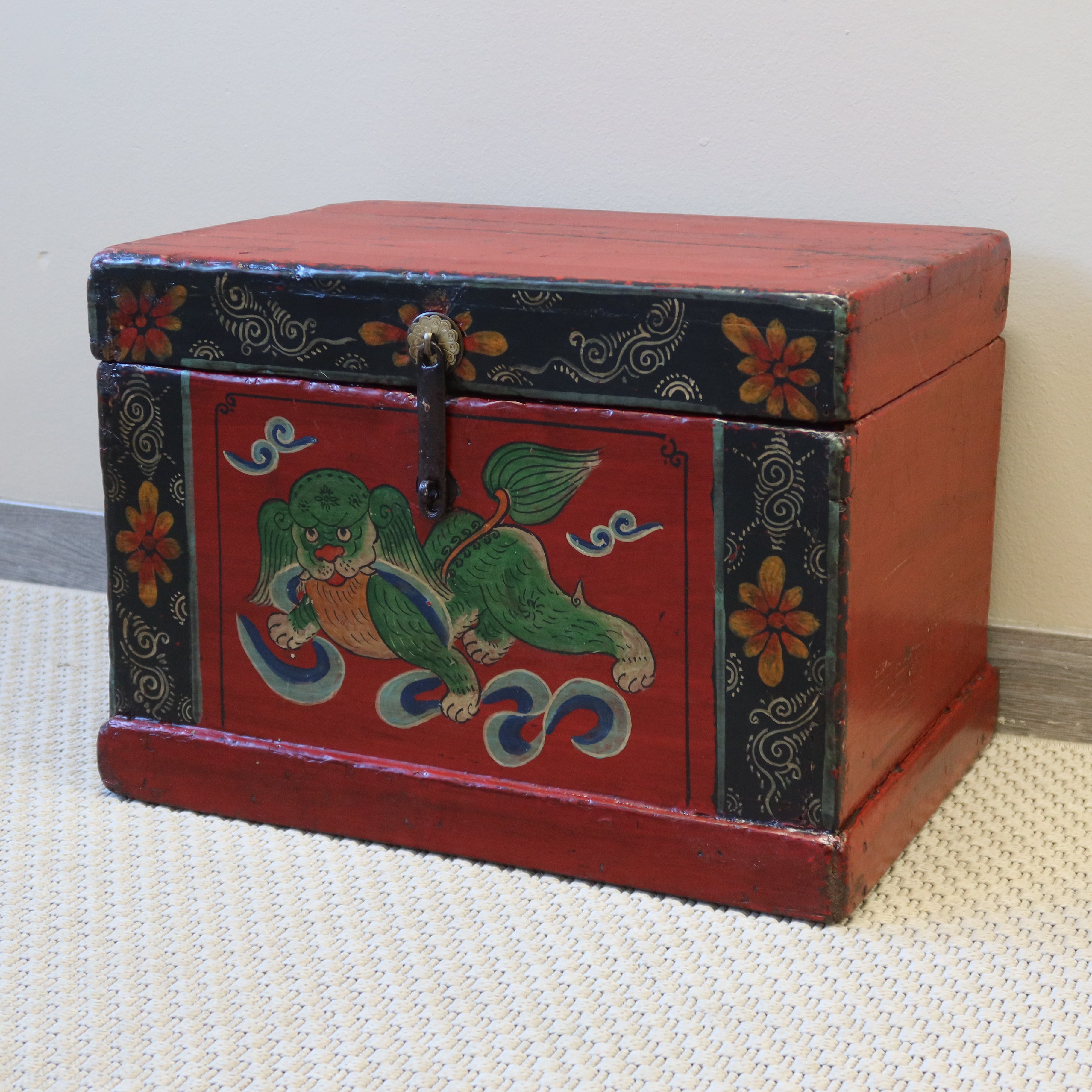 BAULETTO MONGOLIA RAFFIGURAZIONE LEONCANE