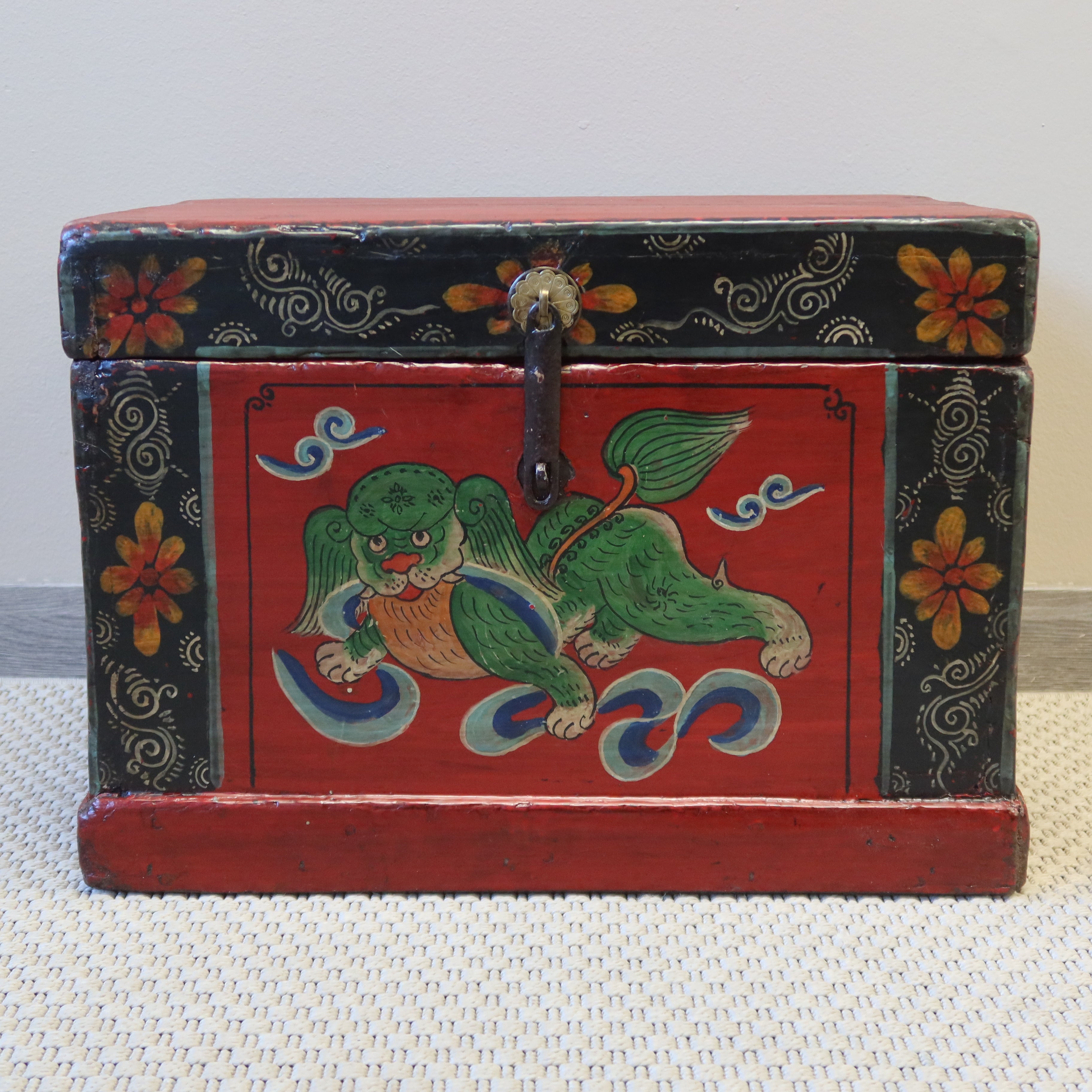 BAULETTO MONGOLIA RAFFIGURAZIONE LEONCANE