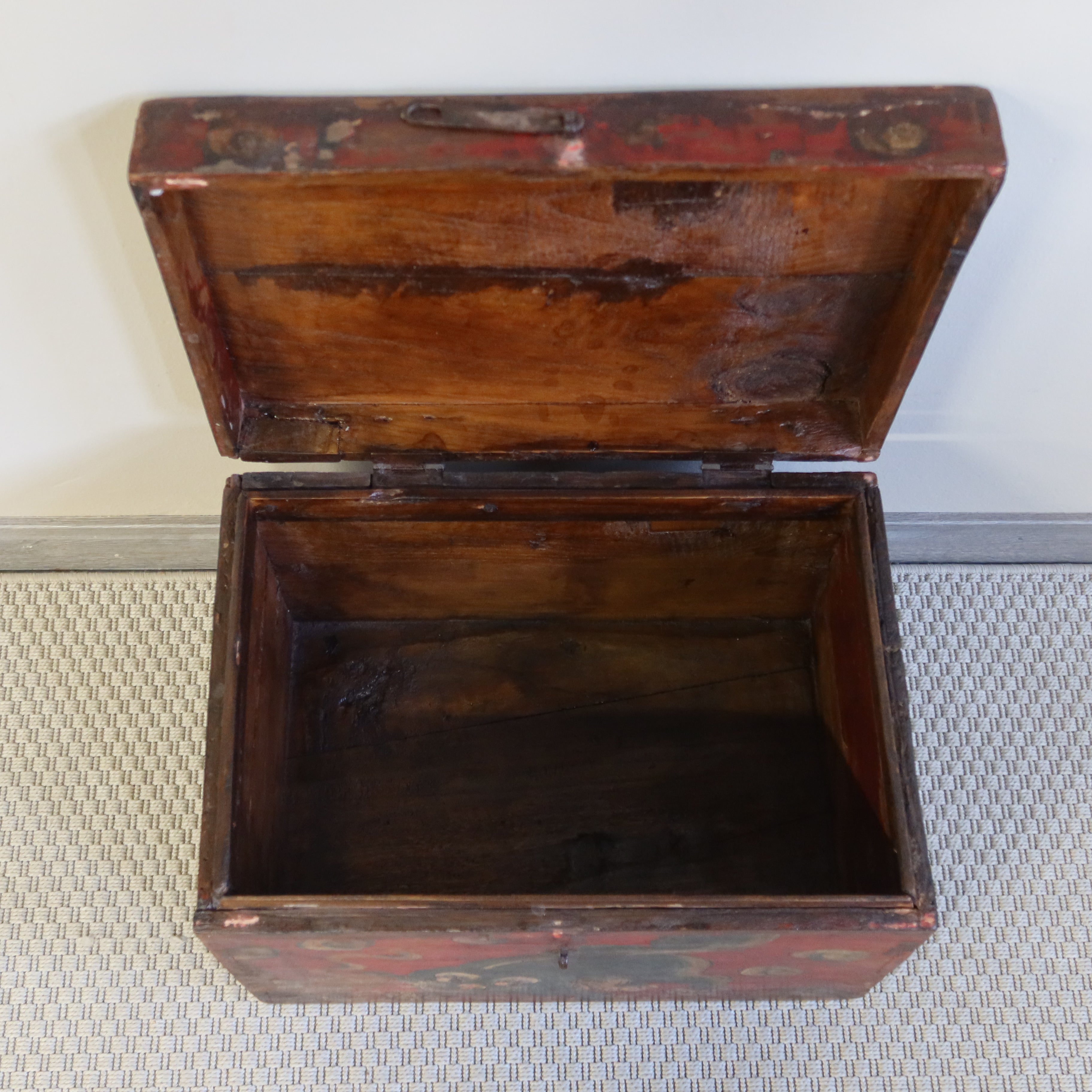 BAULETTO MONGOLIA DECORO LEONCANE