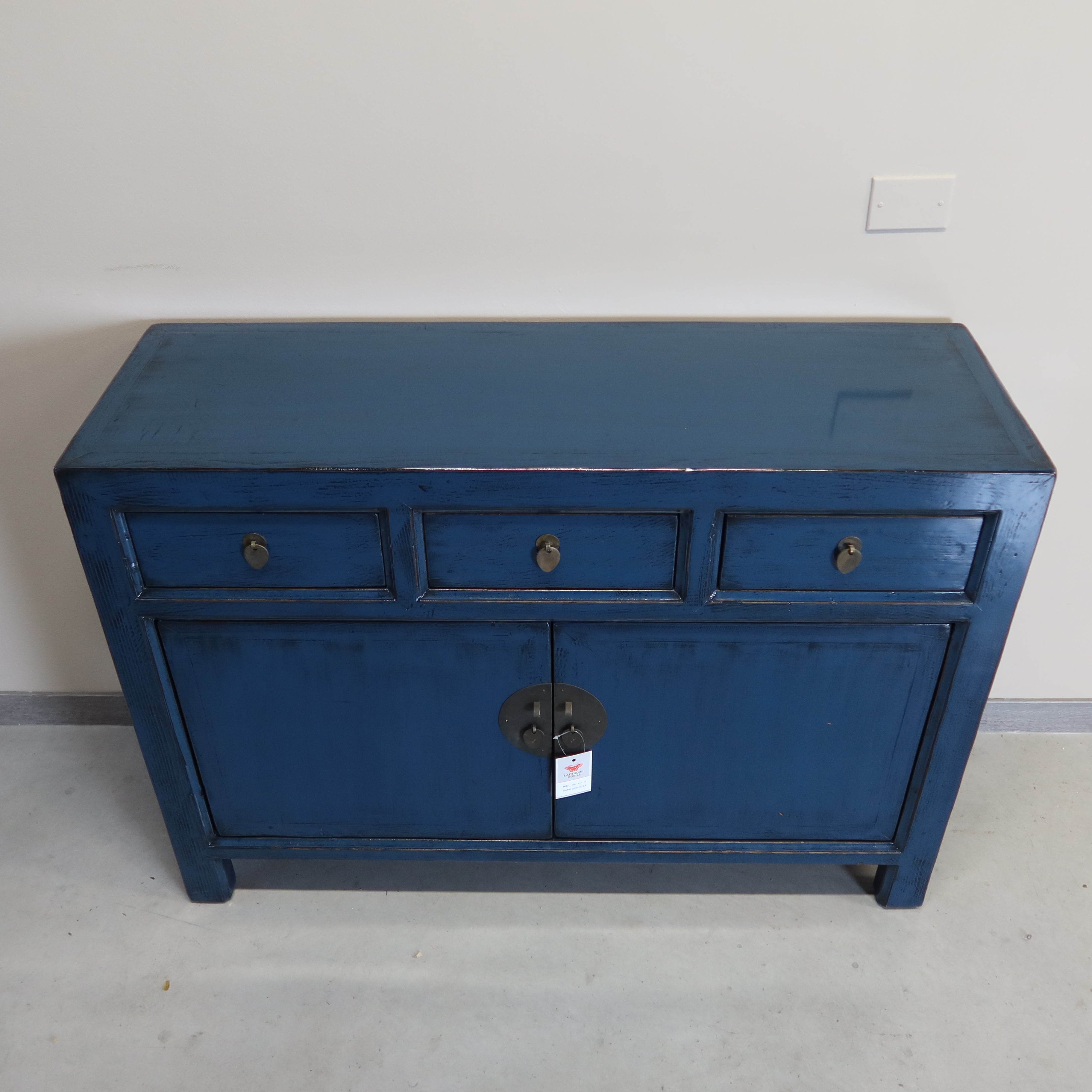 BUFFET DEL GANZU LACCA BLU