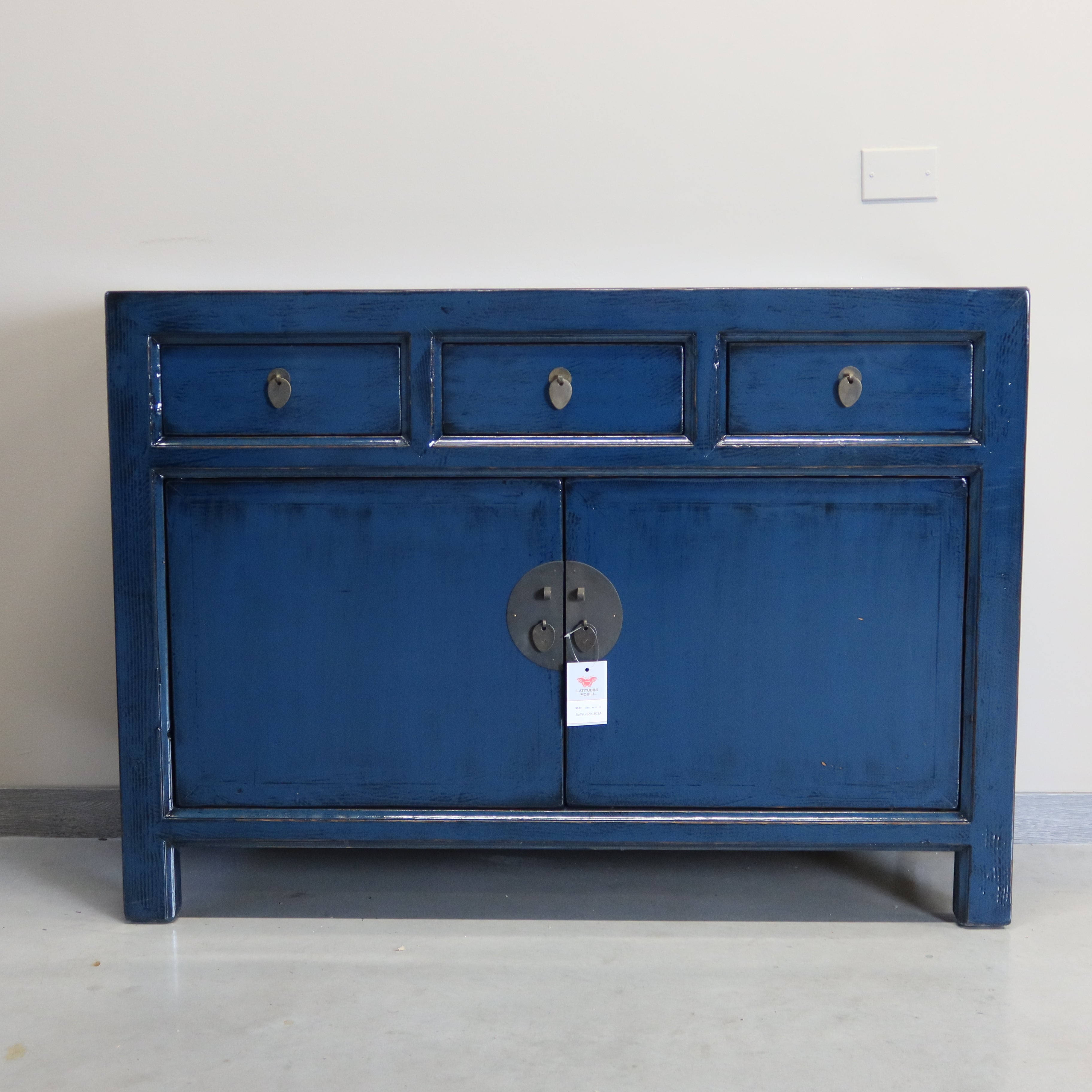 BUFFET DEL GANZU LACCA BLU