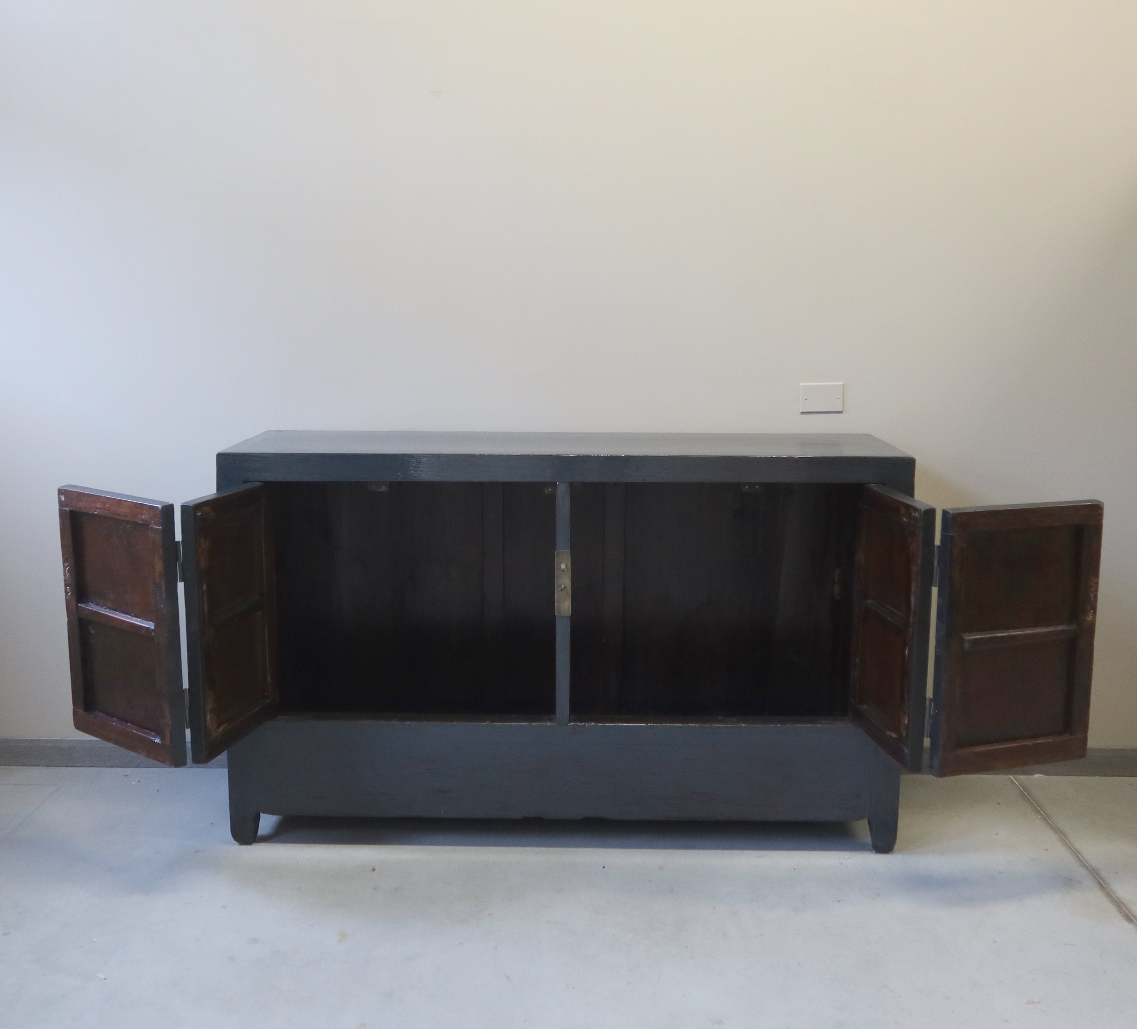 BUFFET IN LACCA DEL DONGBEI