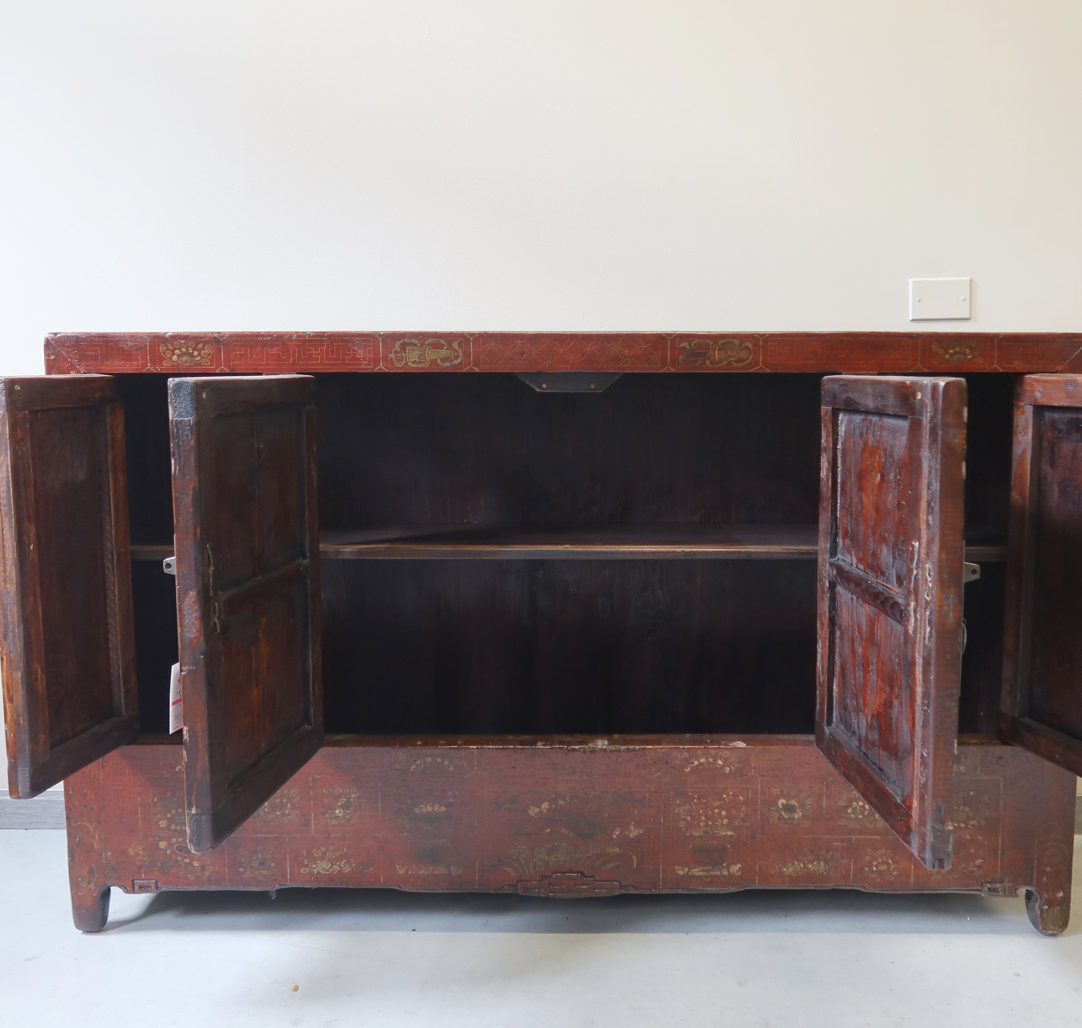 BUFFET DONGBEI DECORATO