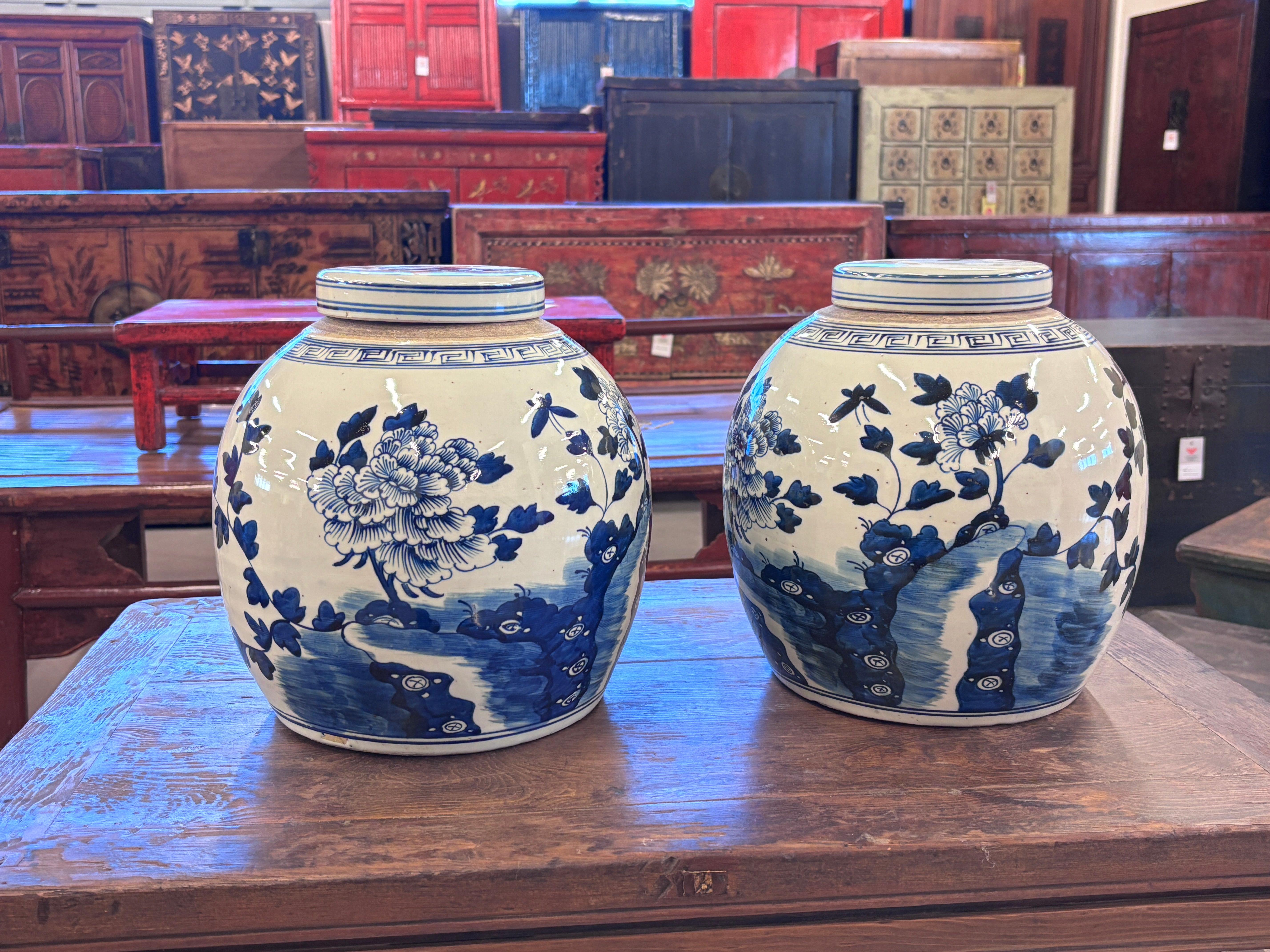 VASO CINESE IN CERAMICA DECORATA