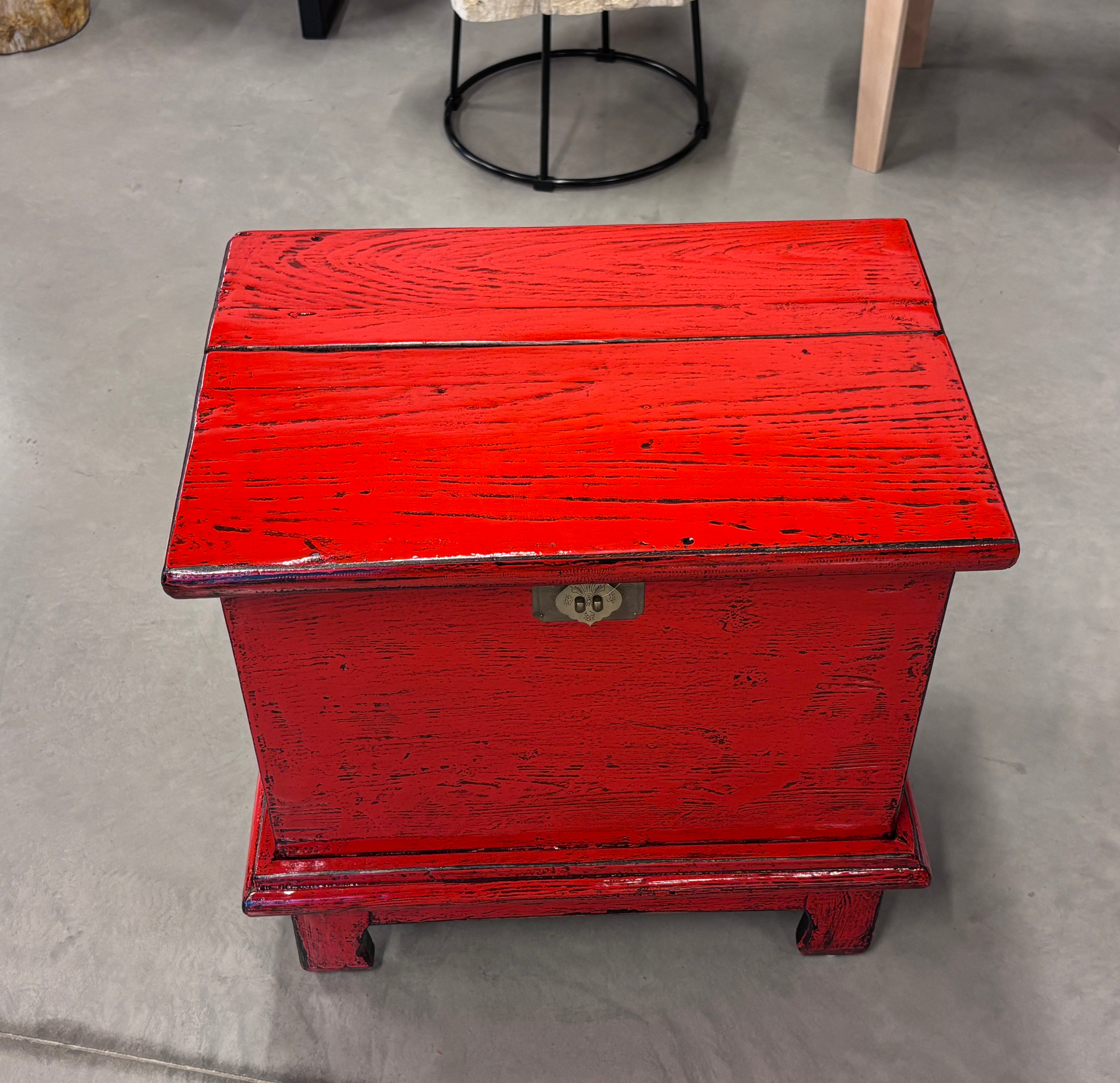 MONEYCHEST IN LACCA CON COPERCHIO