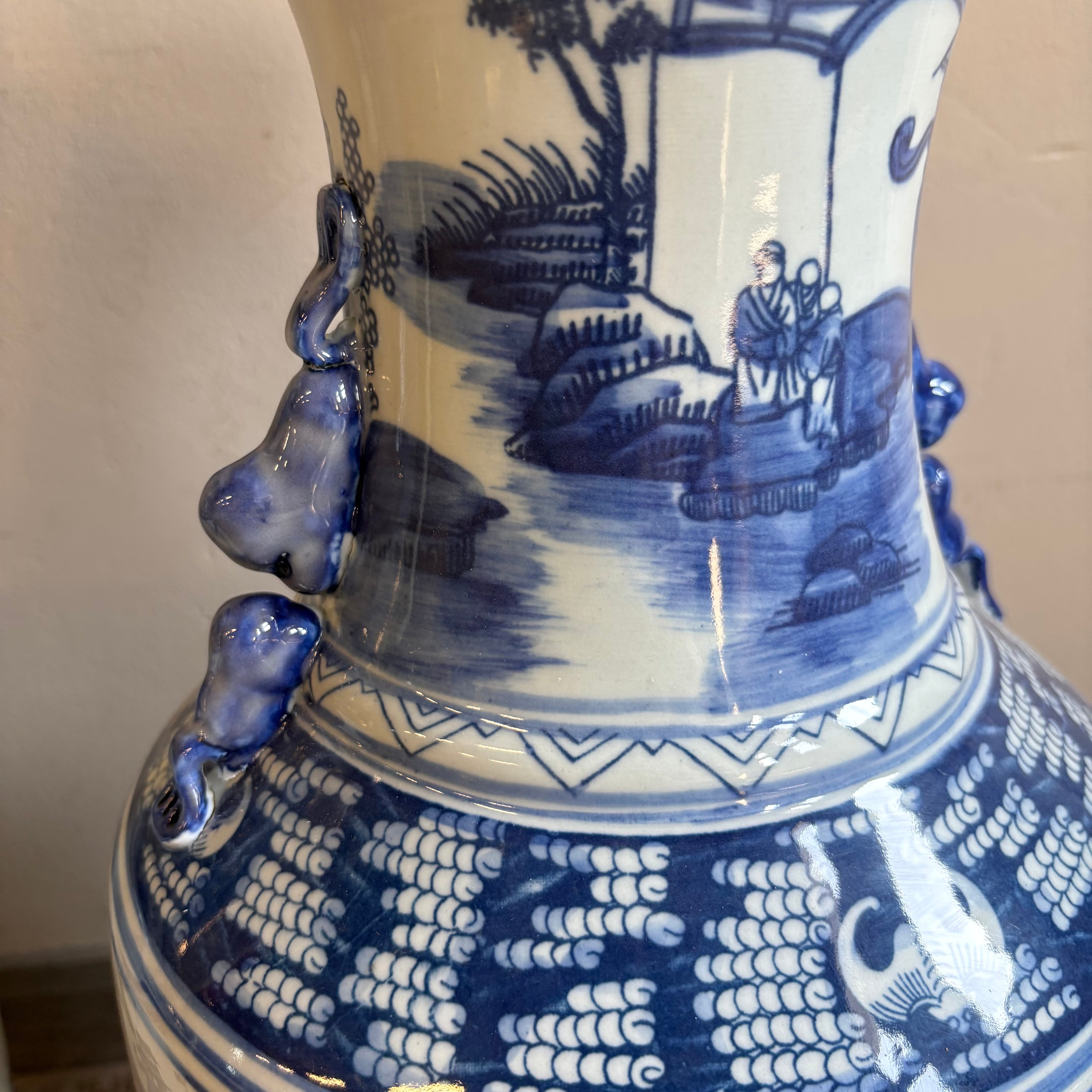VASO CINESE AD ANFORA IN CERAMICA DECORATA
