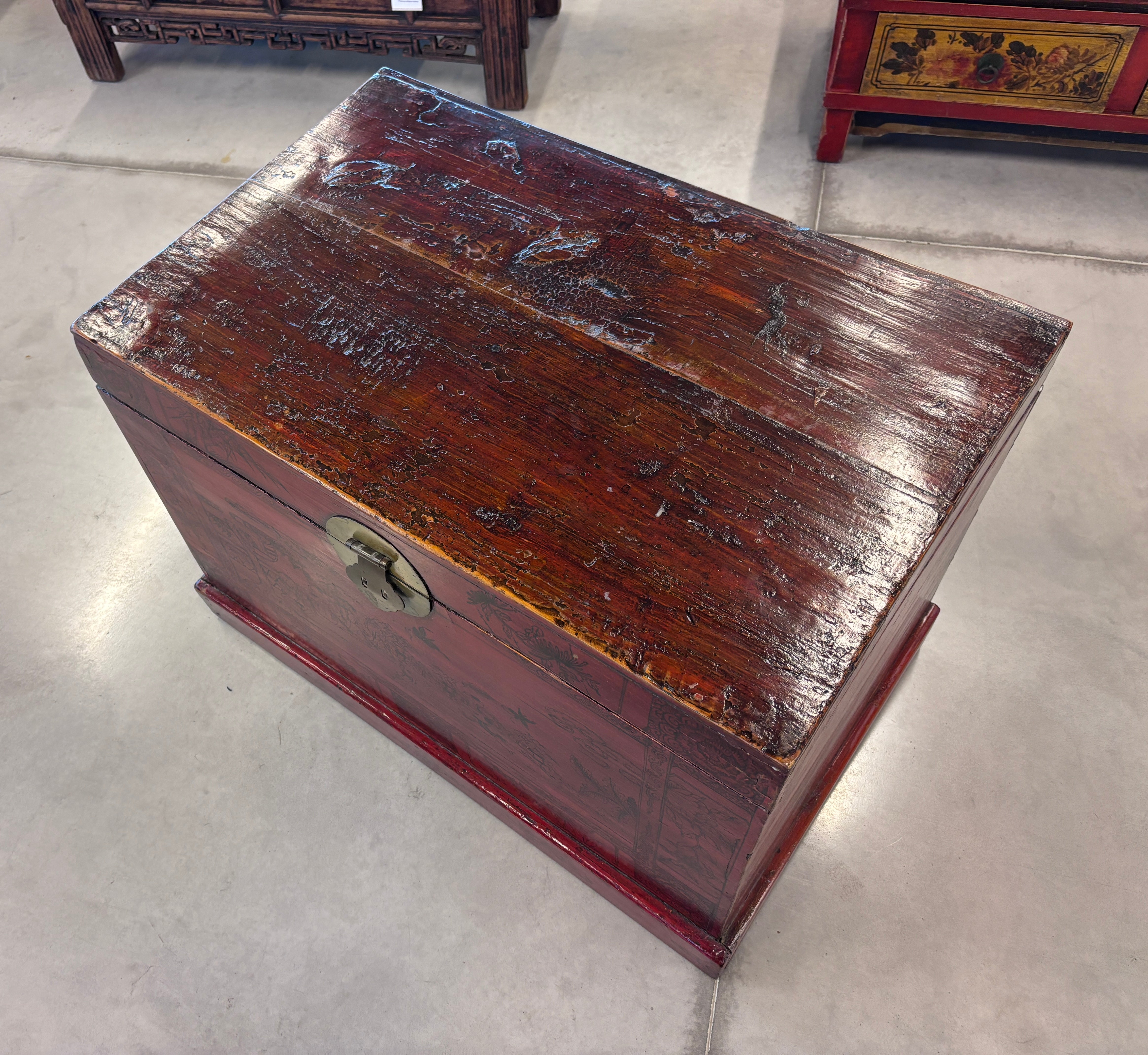 GRANDE BAULE CINESE DECORO LIEVE