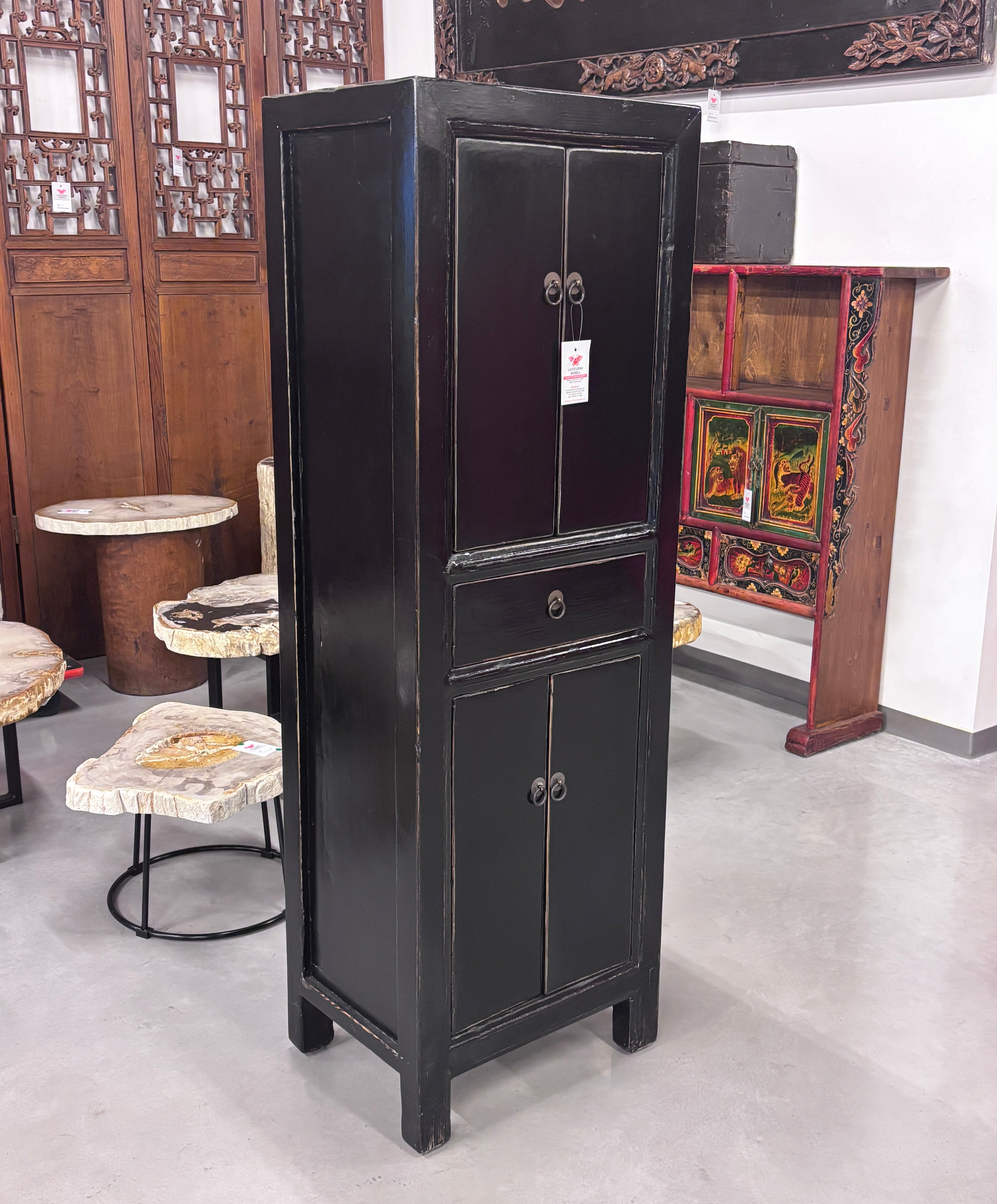 ARMADIETTO STRETTO LACCA NERA