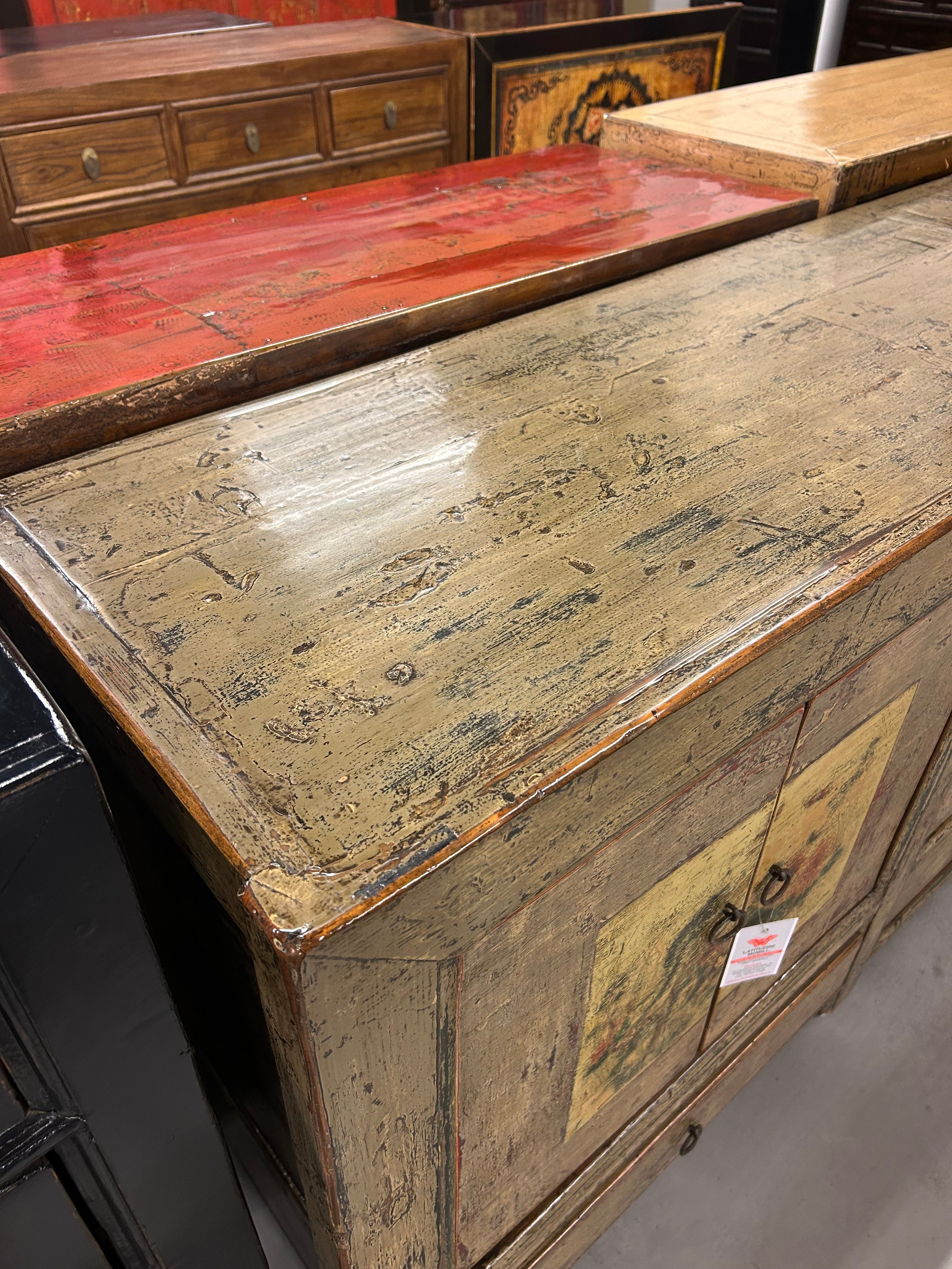 LUNGA MADIA MONGOLIA A TRE VANI