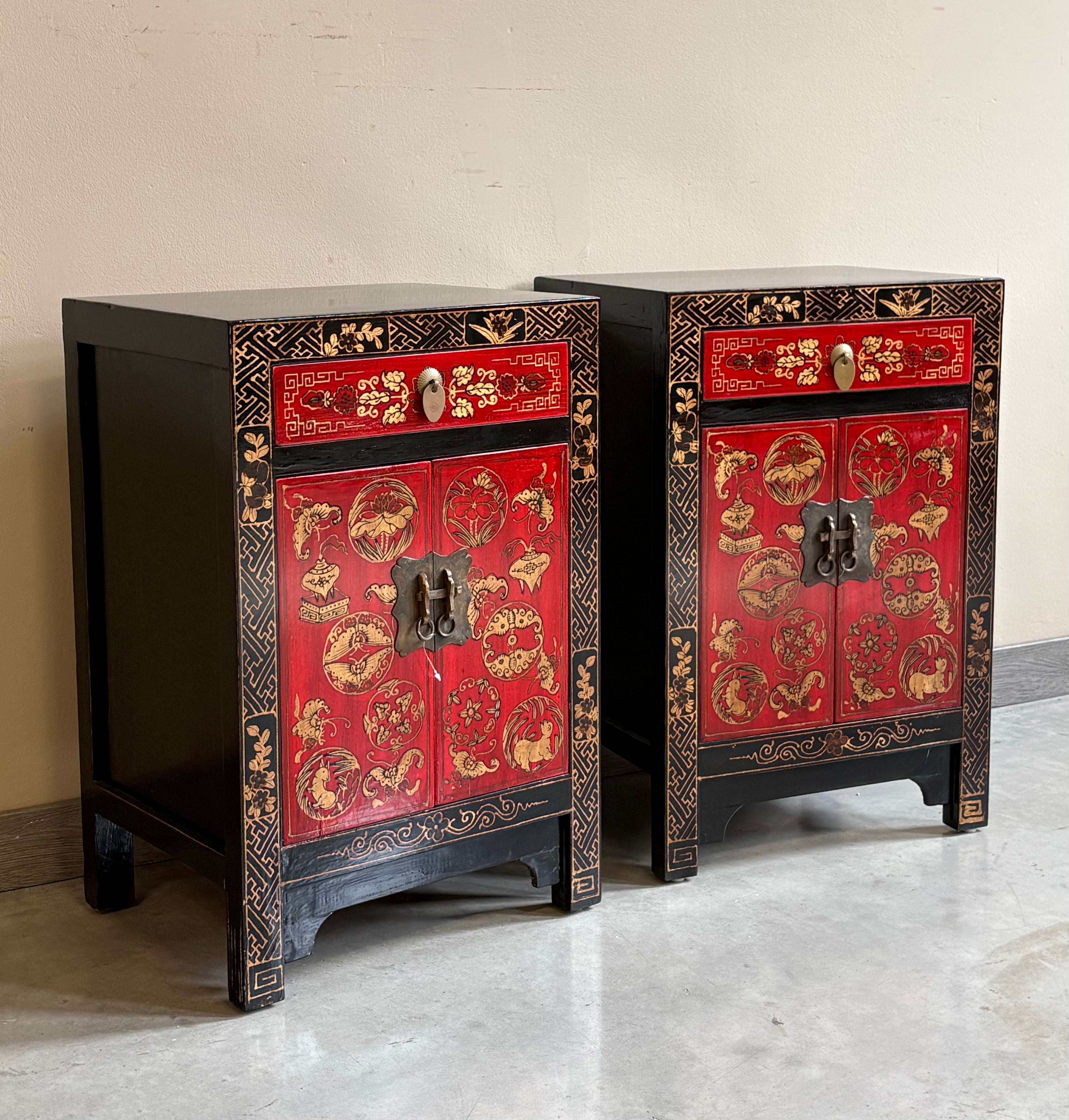 COMODINO SHANXI LACCA DECORATA