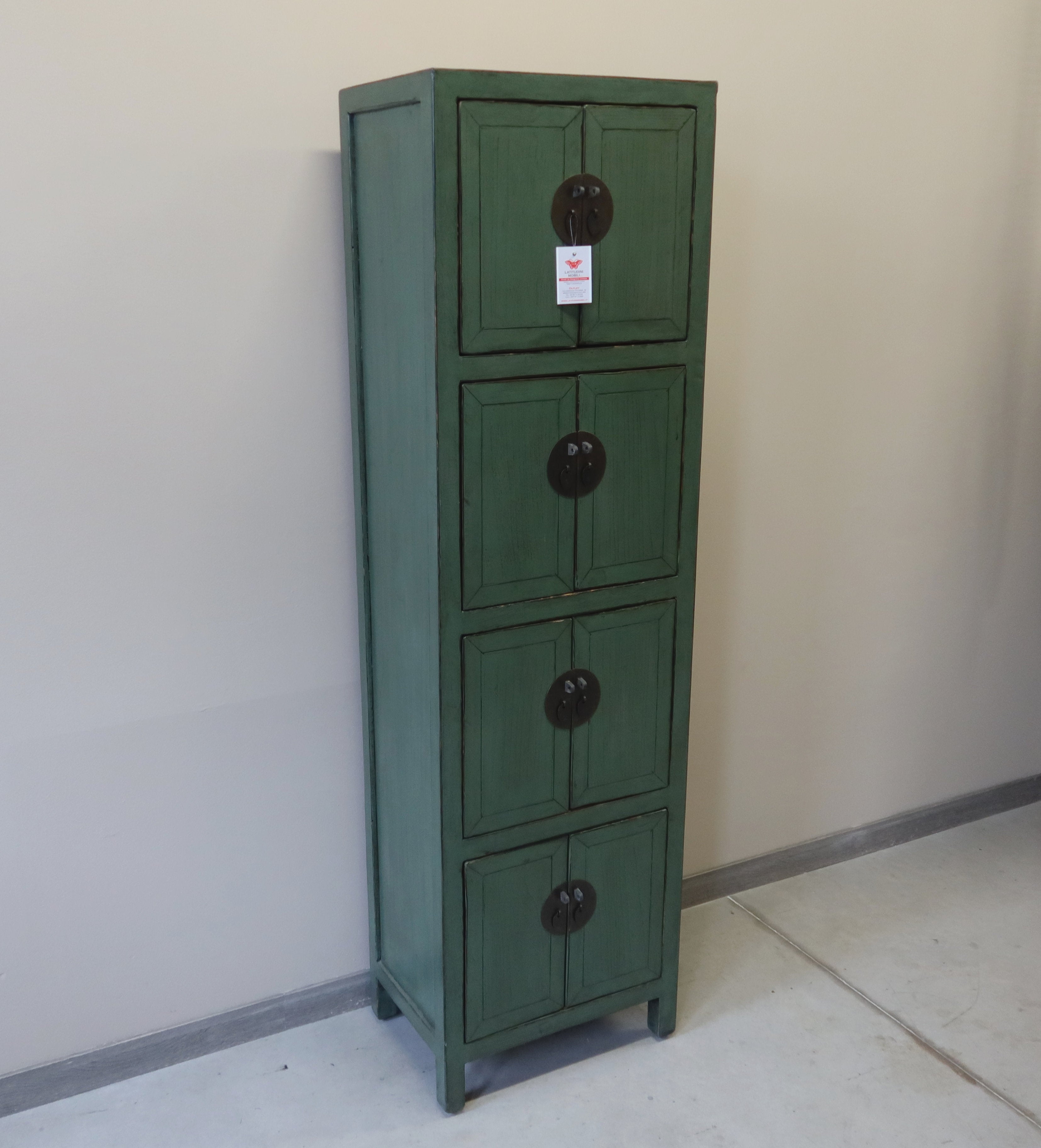 ARMADIETTO CINESE A COLONNA IN LACCA