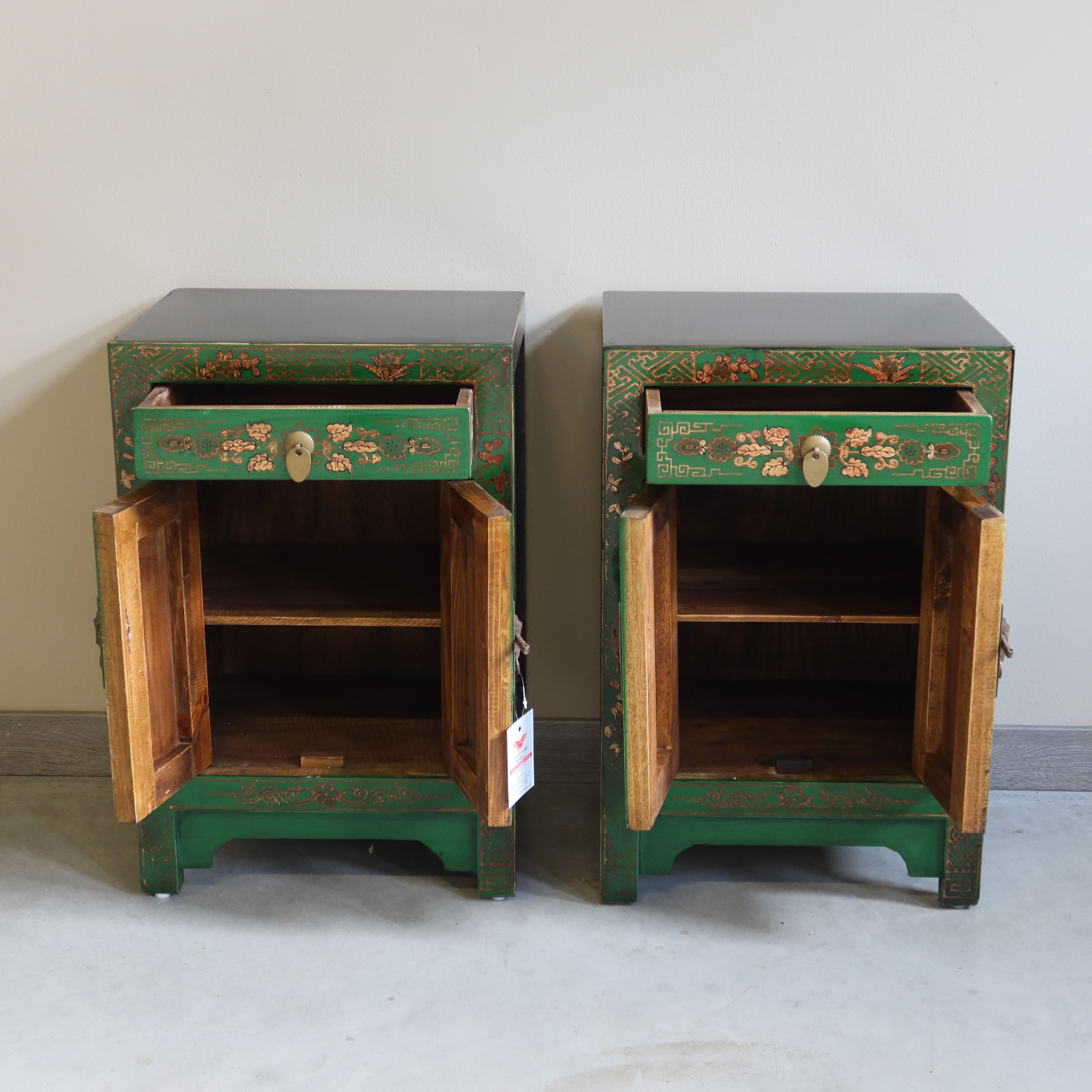 COMODINI CINESI SHANXI LACCA DECORATA