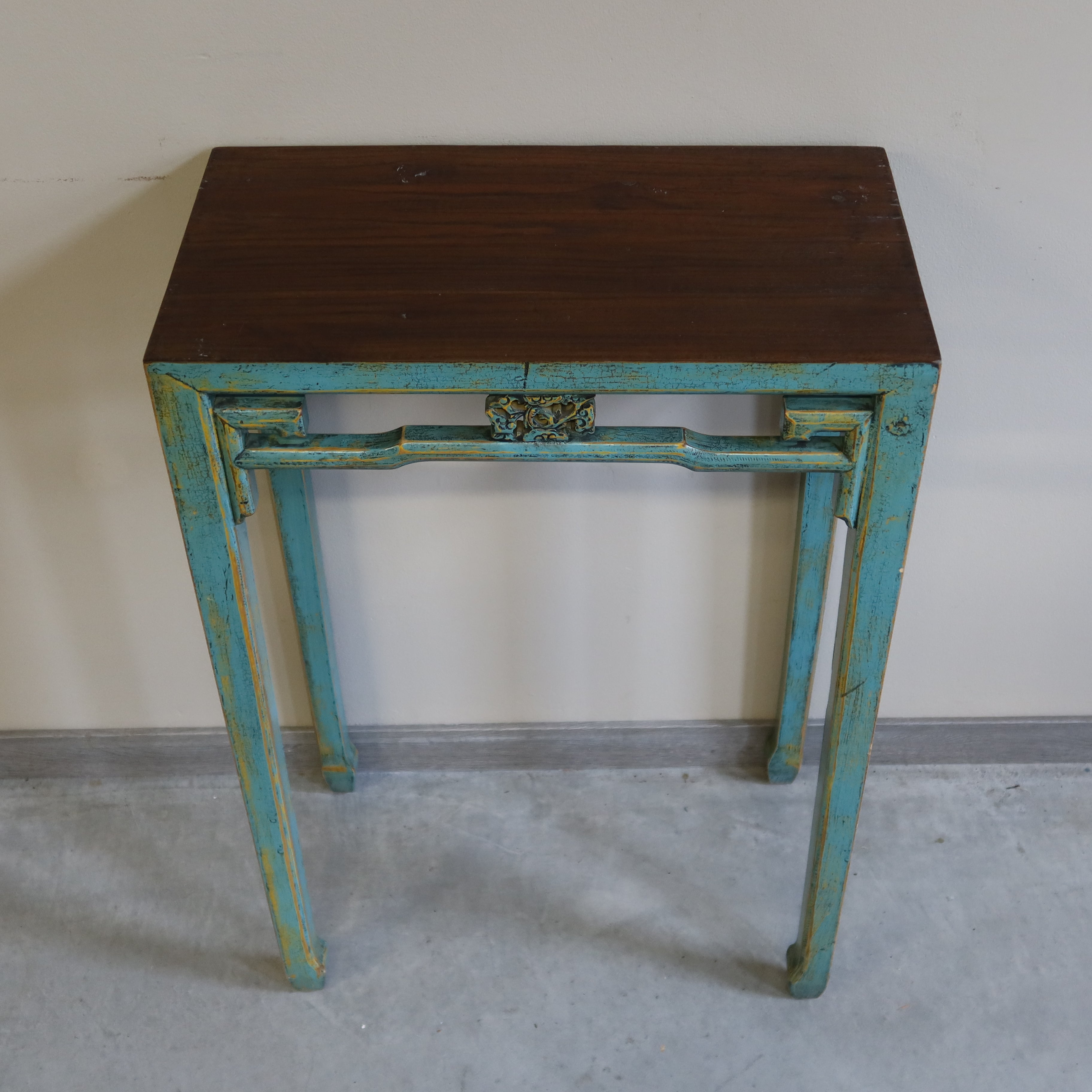 CONSOLINA CORTA LACCATA PIANO LEGNO