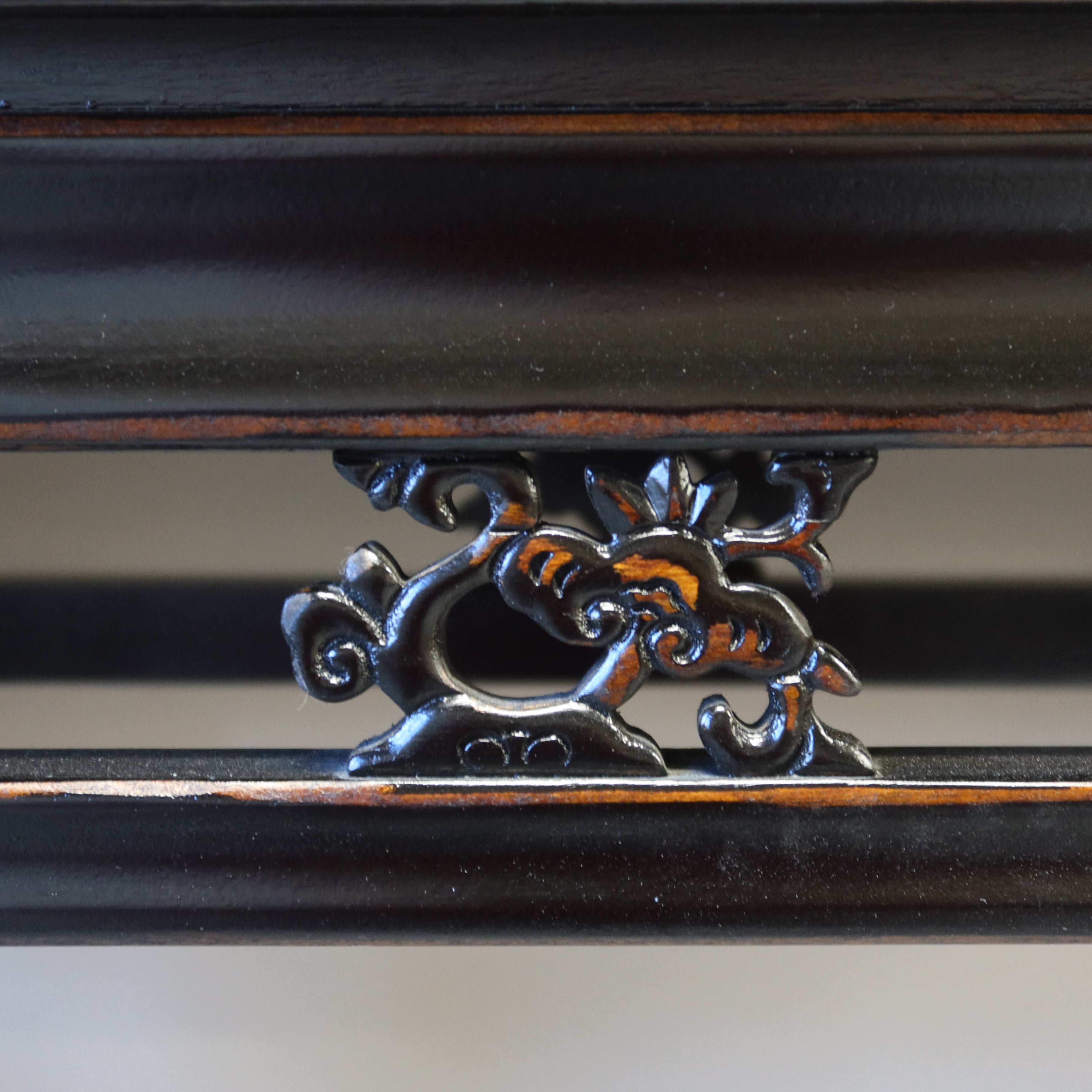 CONSOLLE OLMO CINESE