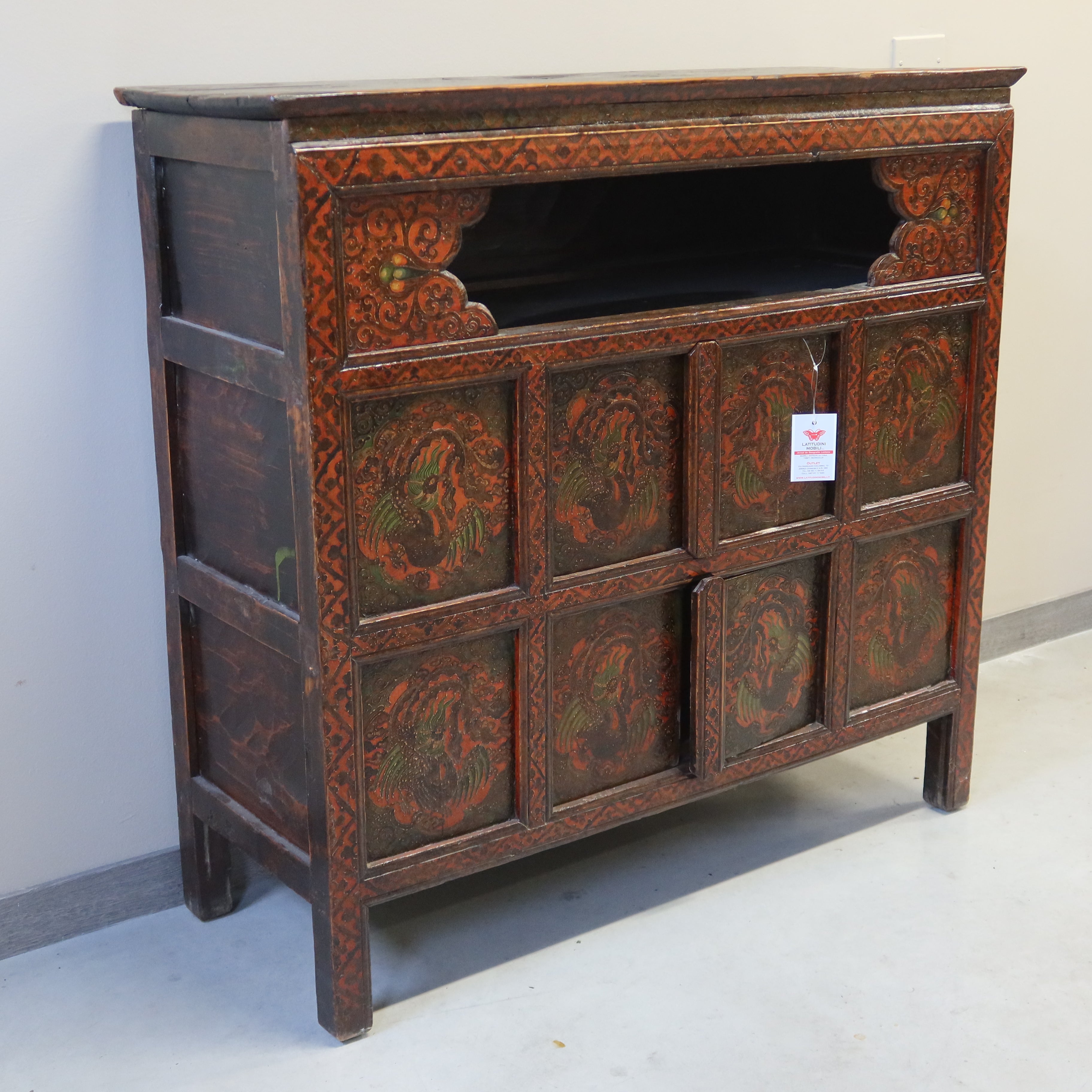 CREDENZA TIBET CON VANO GIORNO