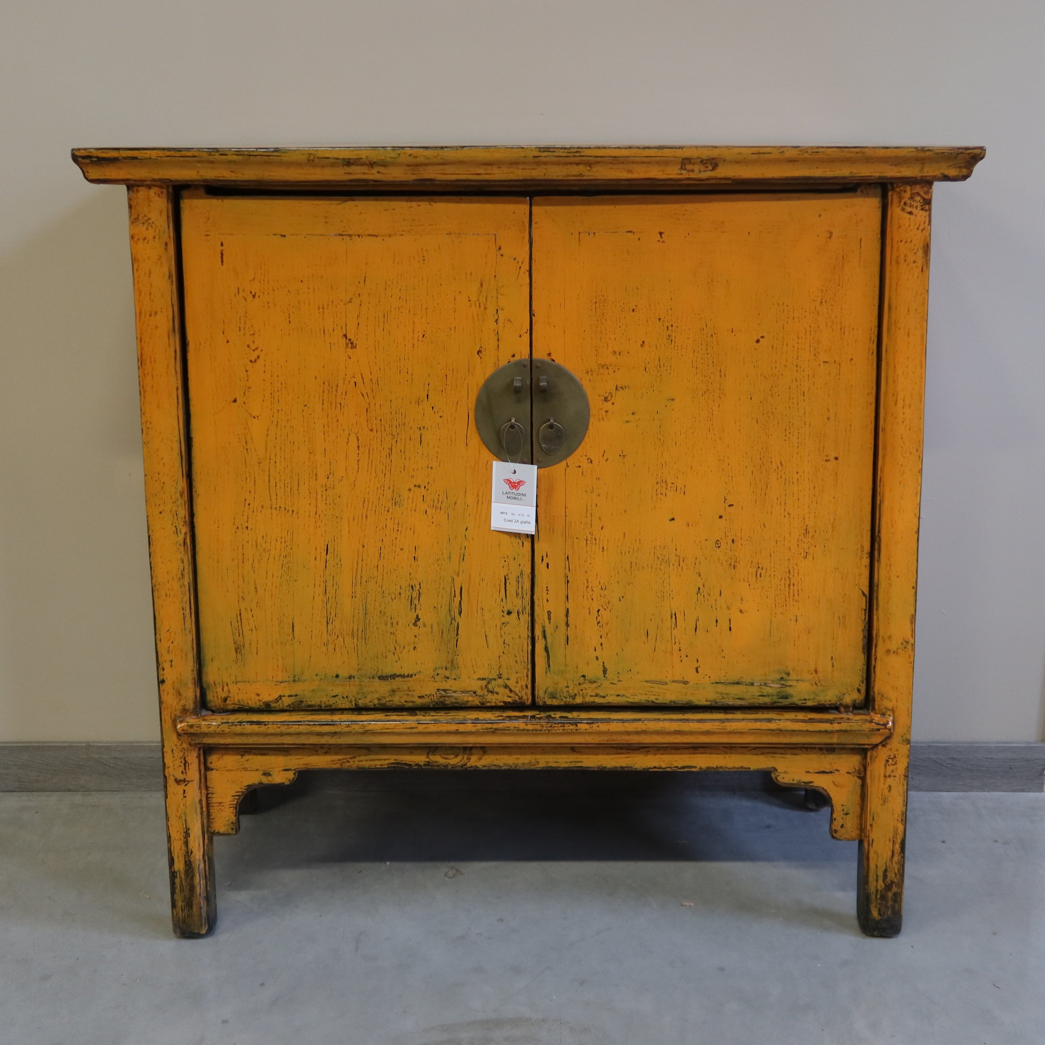 ALTA CREDENZA CINESE A 2 ANTE