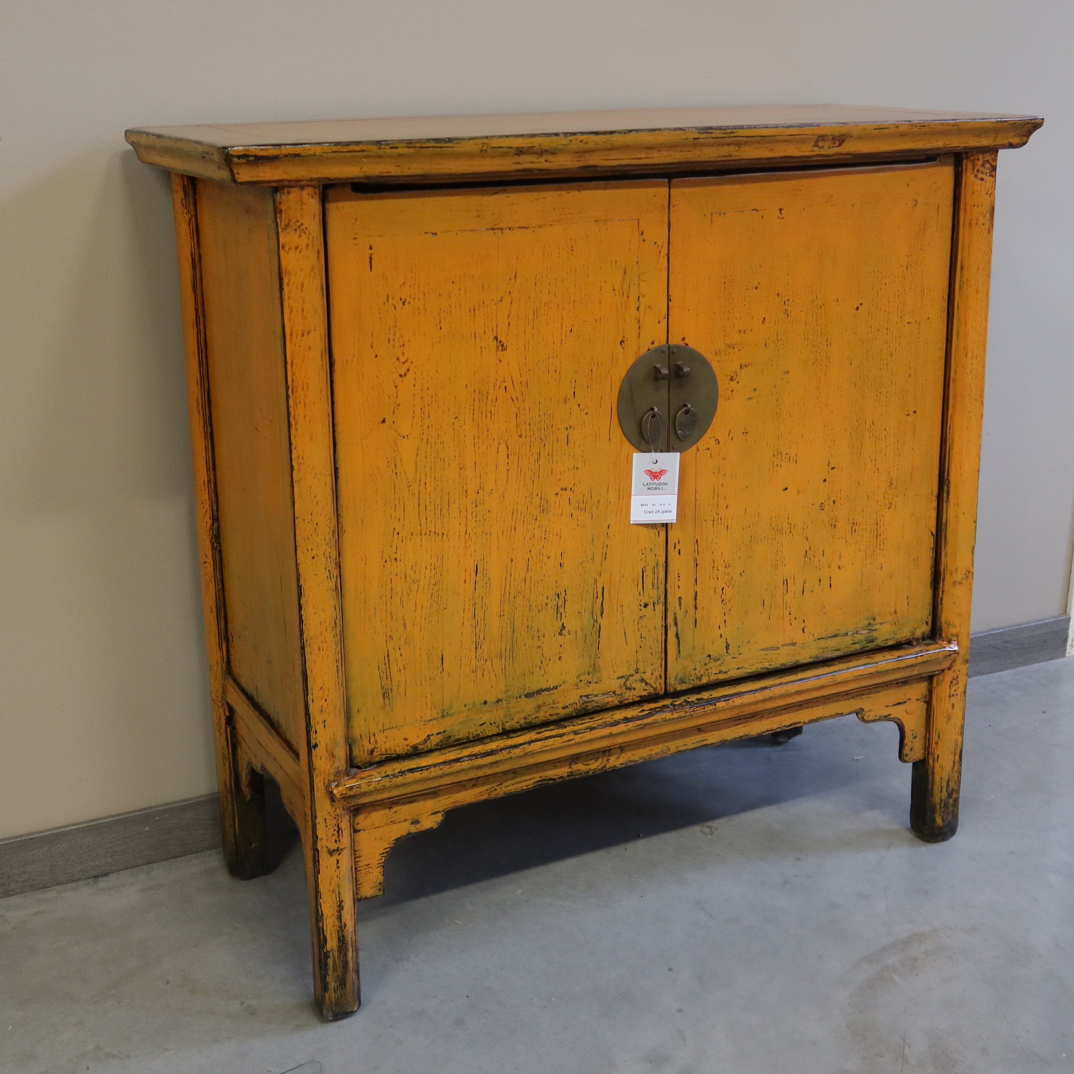 ALTA CREDENZA CINESE A 2 ANTE