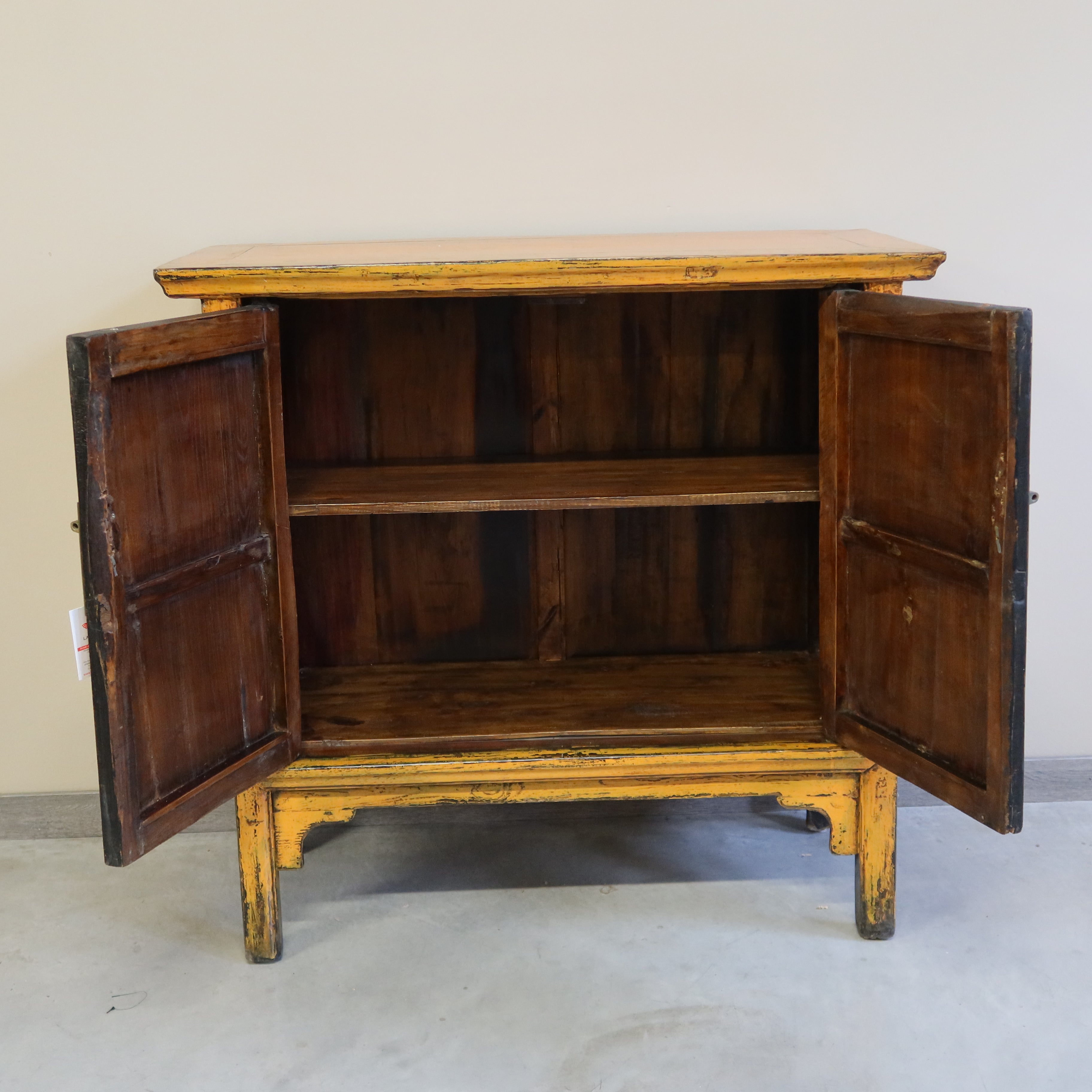 ALTA CREDENZA CINESE A 2 ANTE