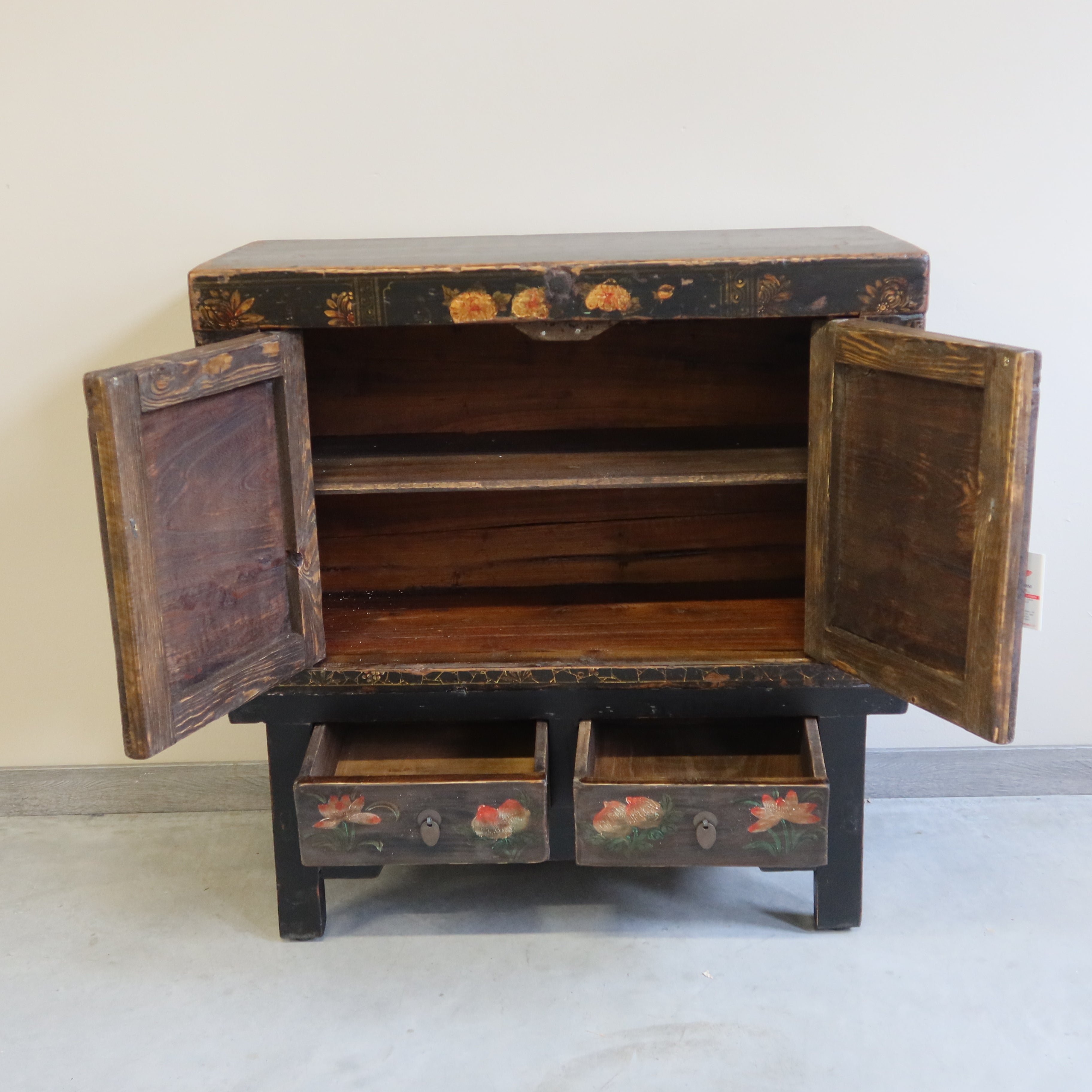 CREDENZINO CINESE OPERA DI PECHINO