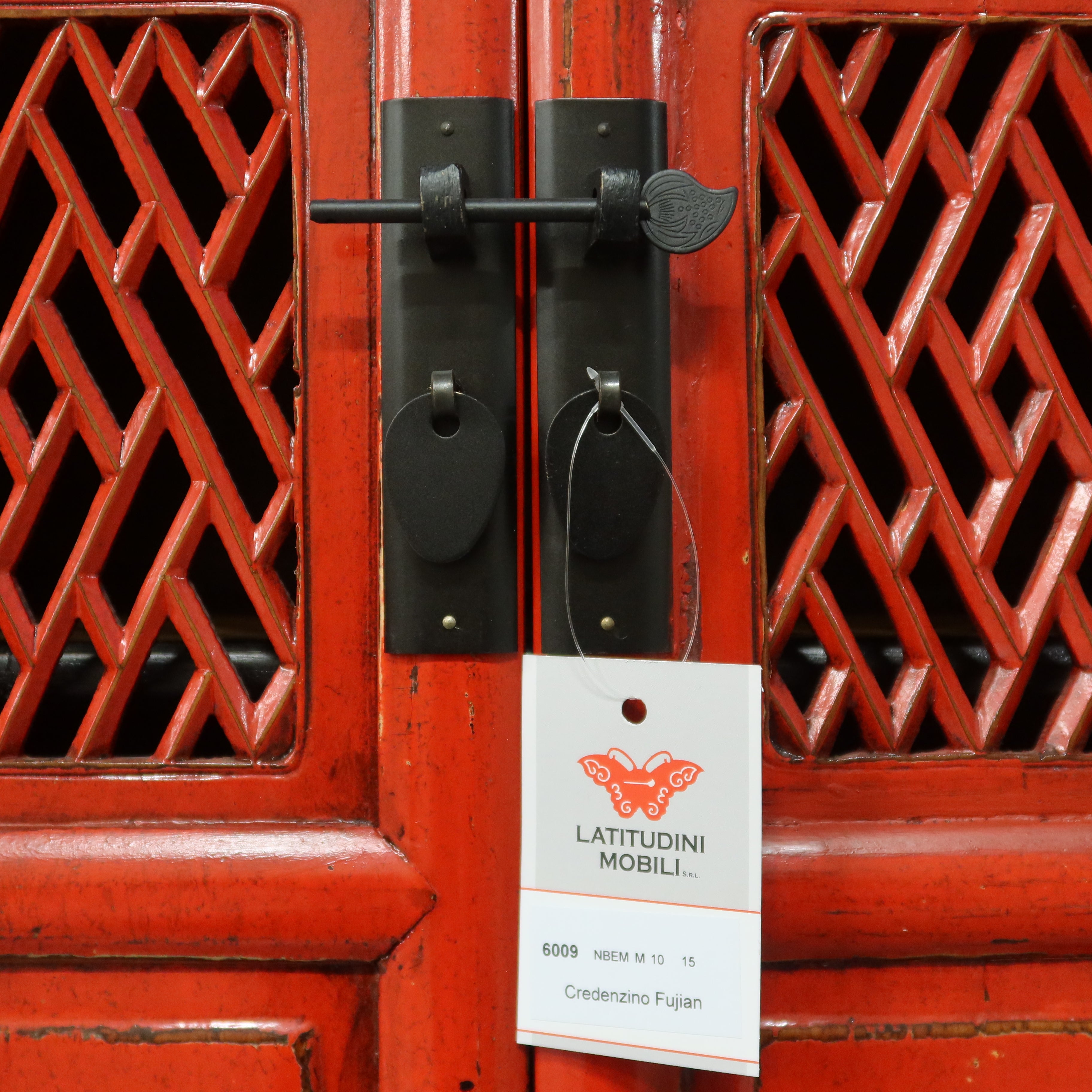 CREDENZINO ALTO DEL FUJIAN LACCA BICOLORE