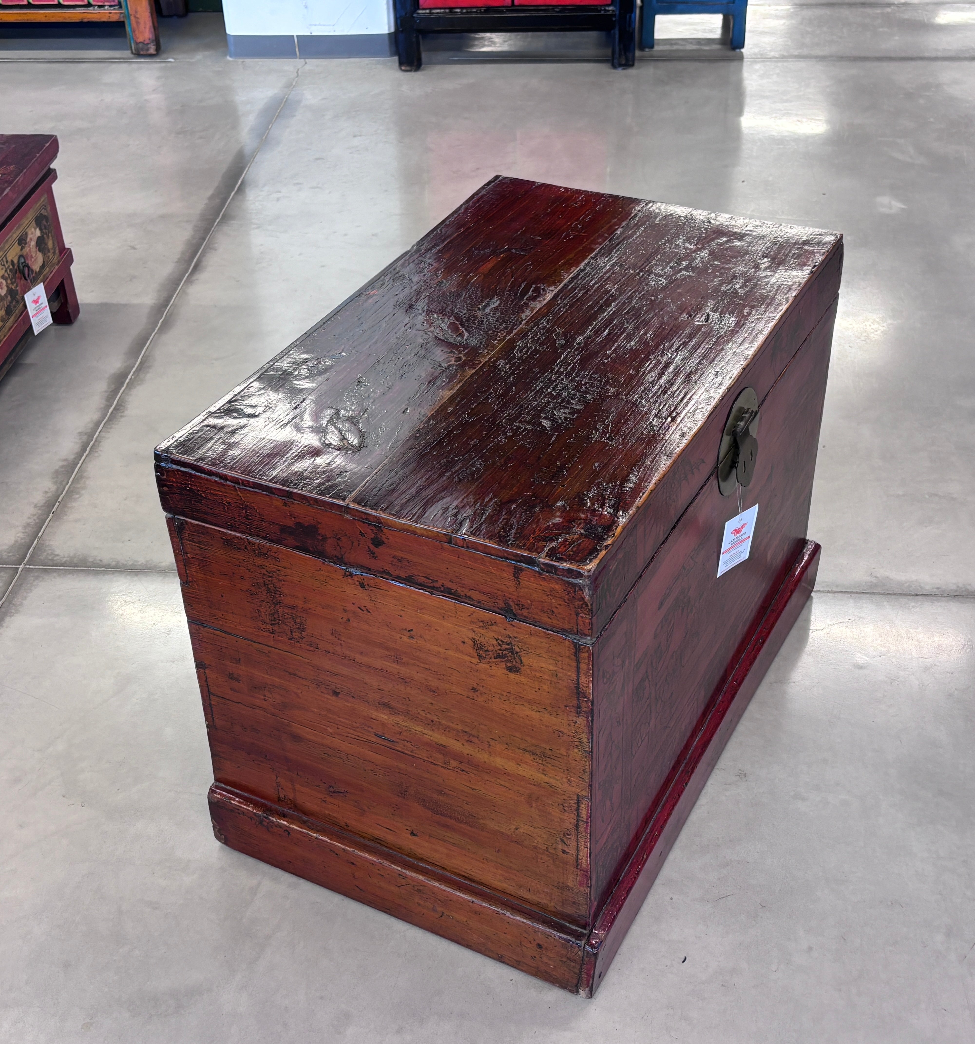 GRANDE BAULE CINESE DECORO LIEVE