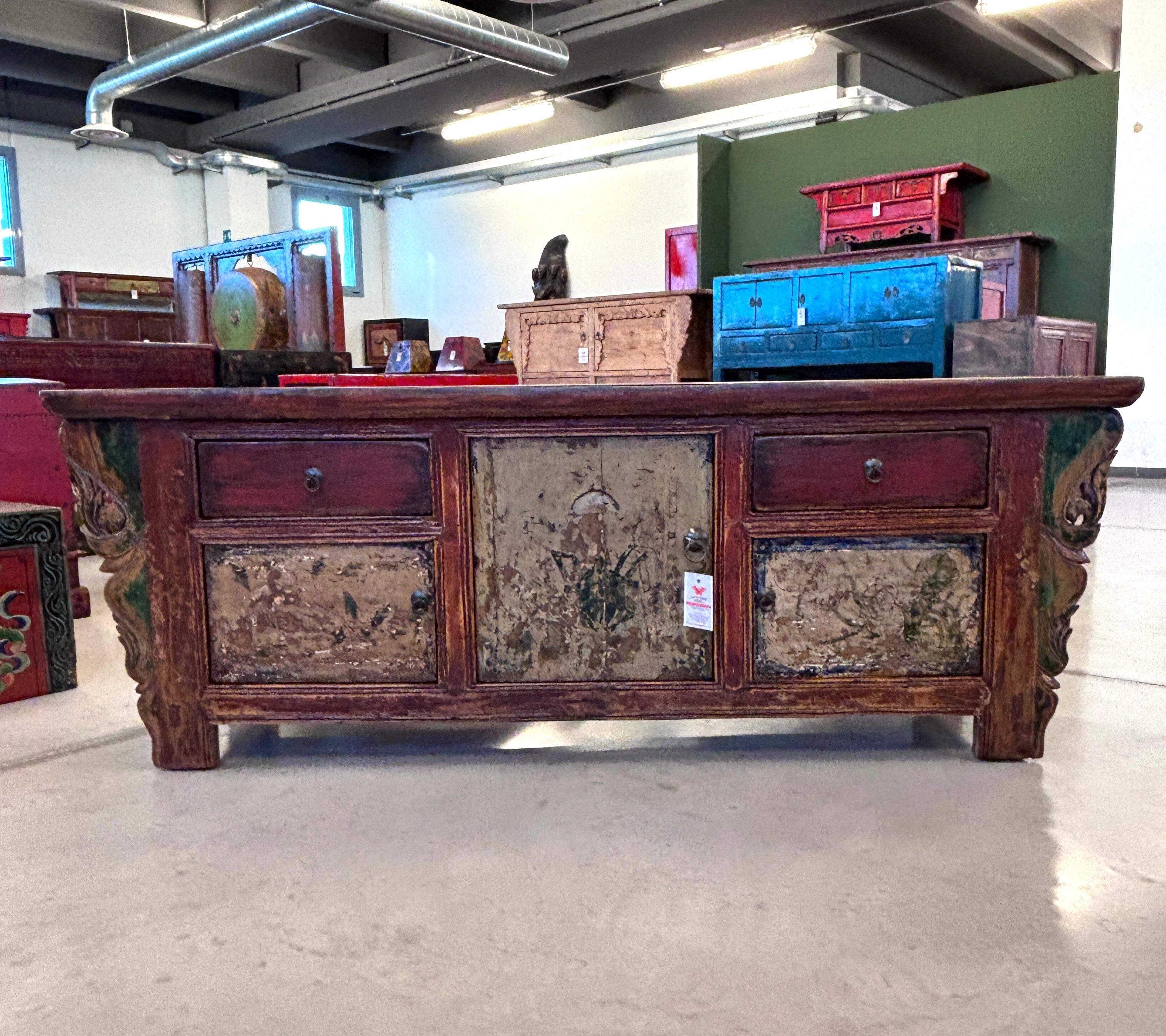 CASSAPANCA GANZU AD ALTARE CON INTAGLI