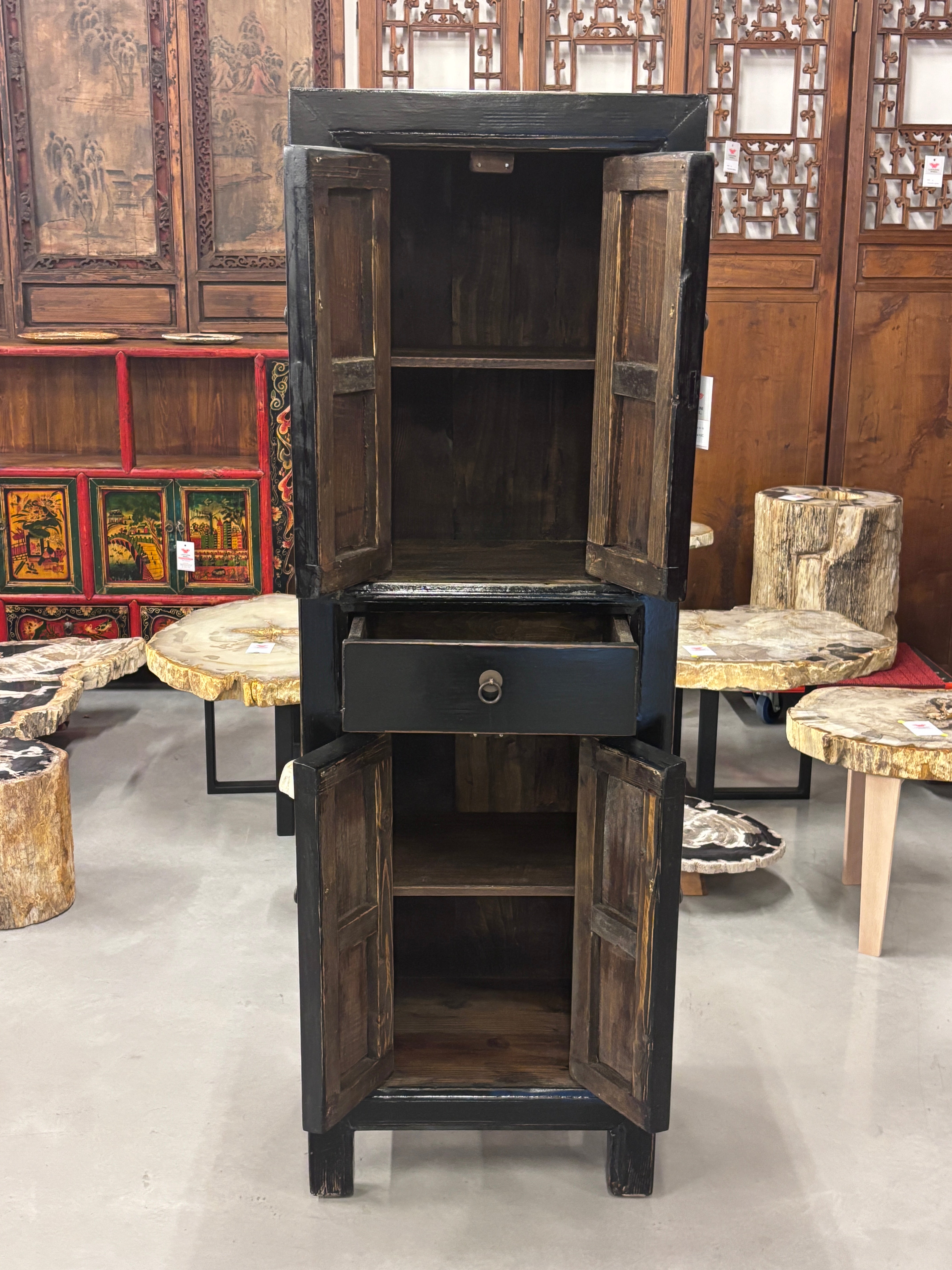 ARMADIETTO STRETTO LACCA NERA