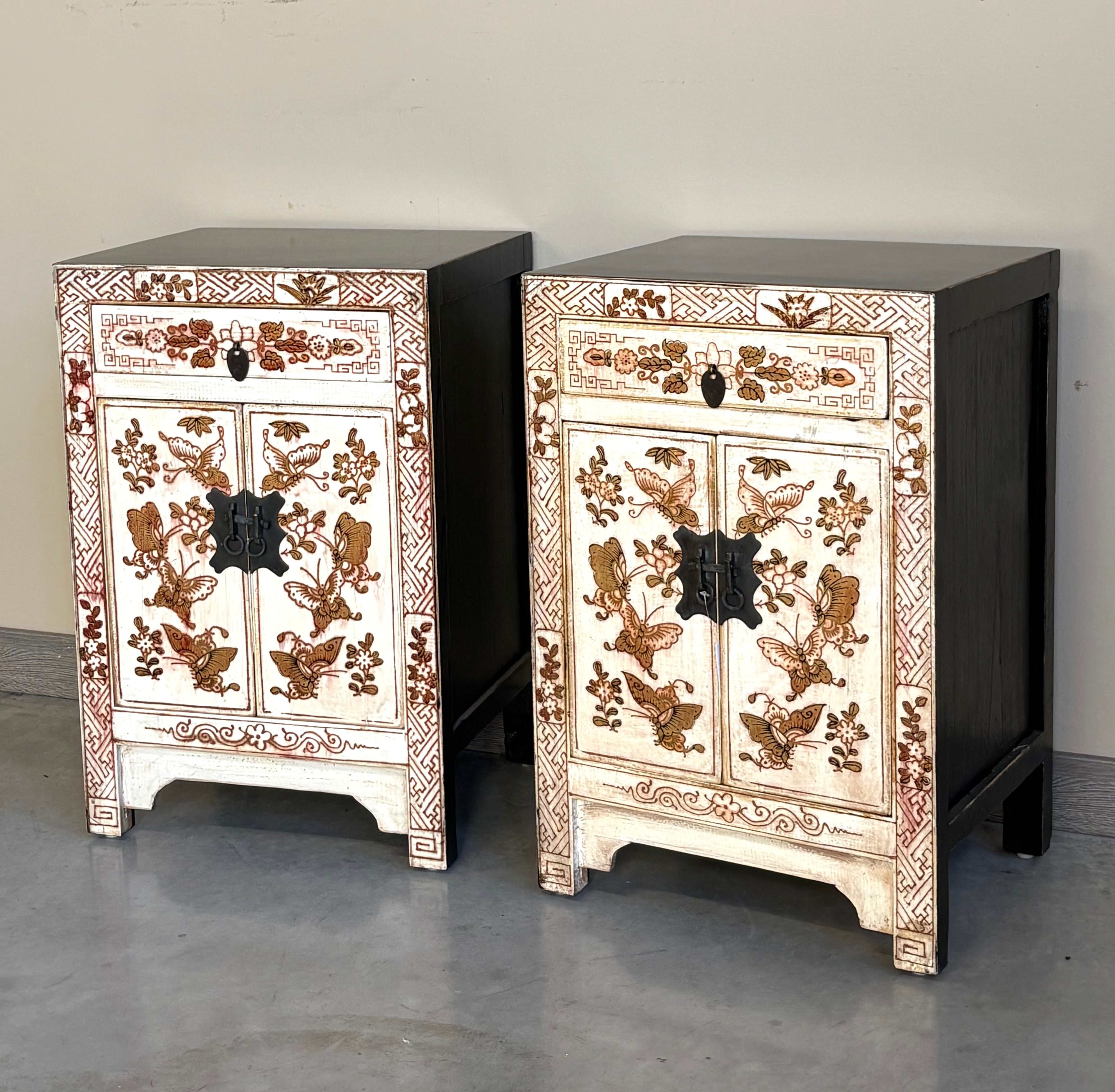 COMODINO SHANXI LACCA BIANCA DECORATA