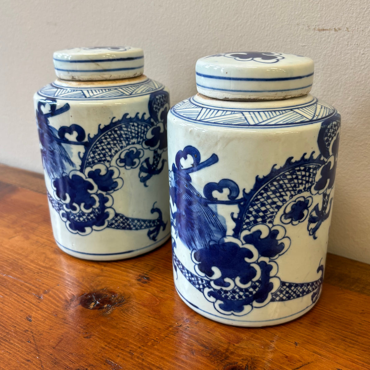 VASO CINESE IN CERAMICA DECORATA