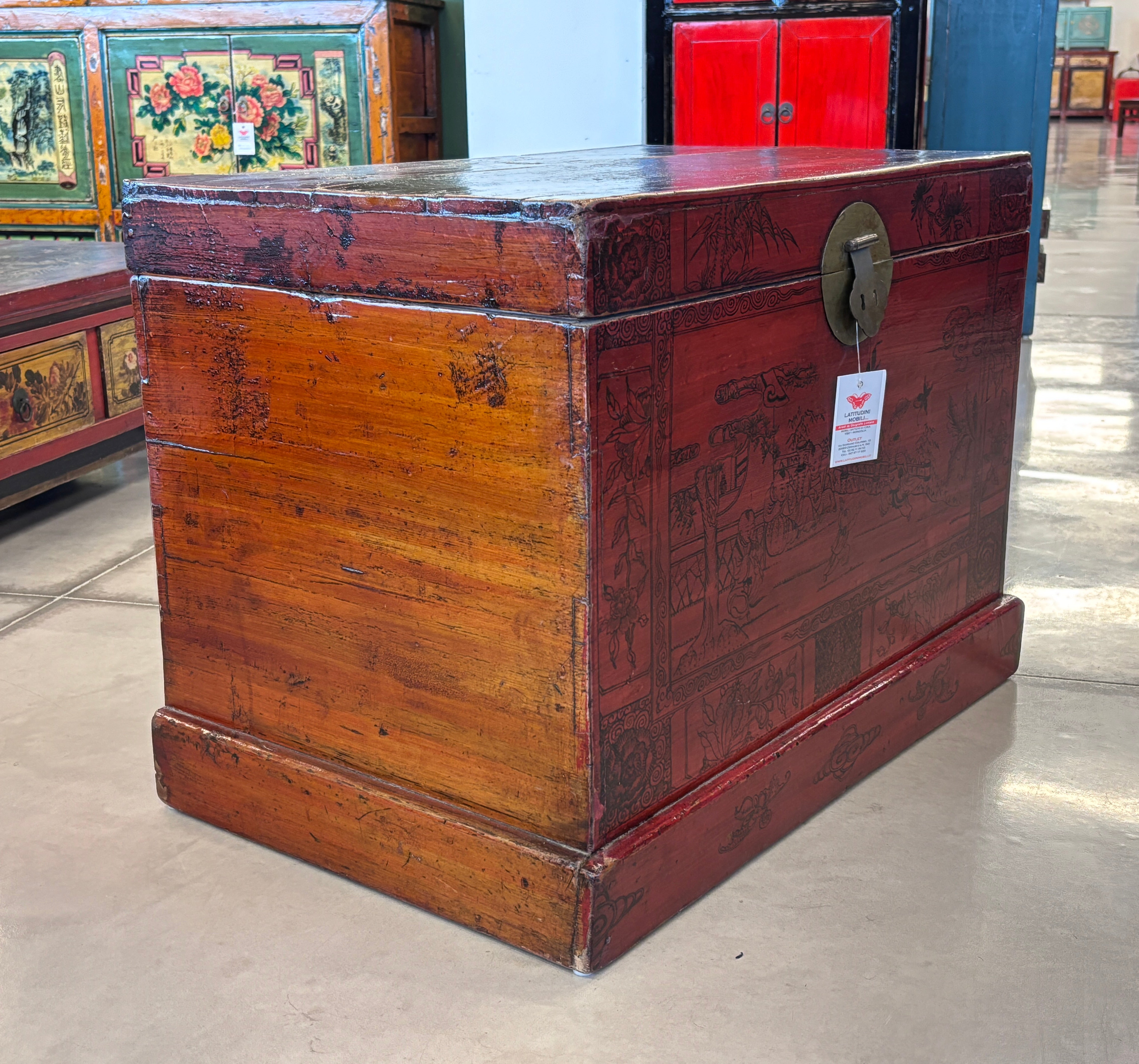 GRANDE BAULE CINESE DECORO LIEVE