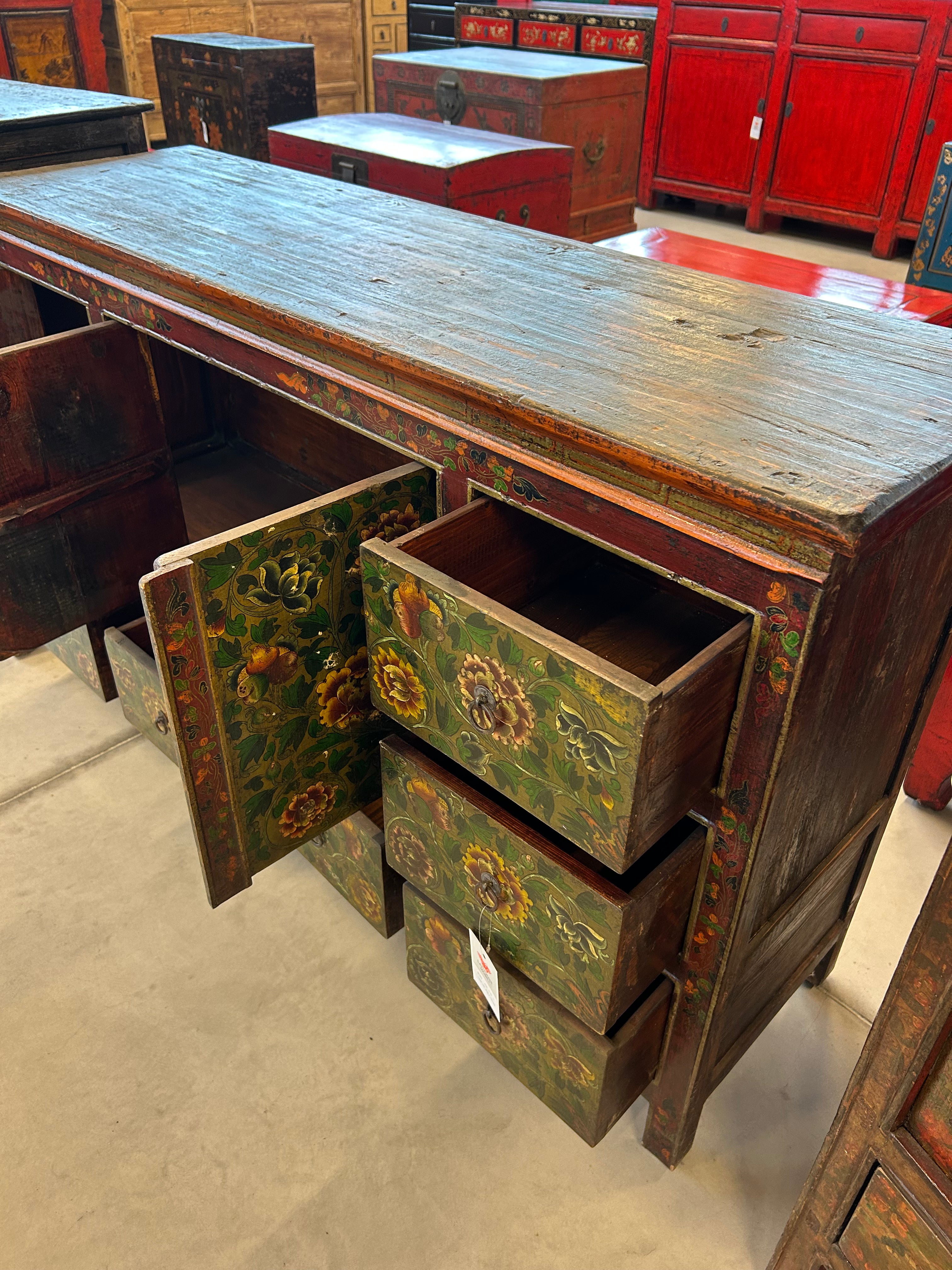 CREDENZA TIBET