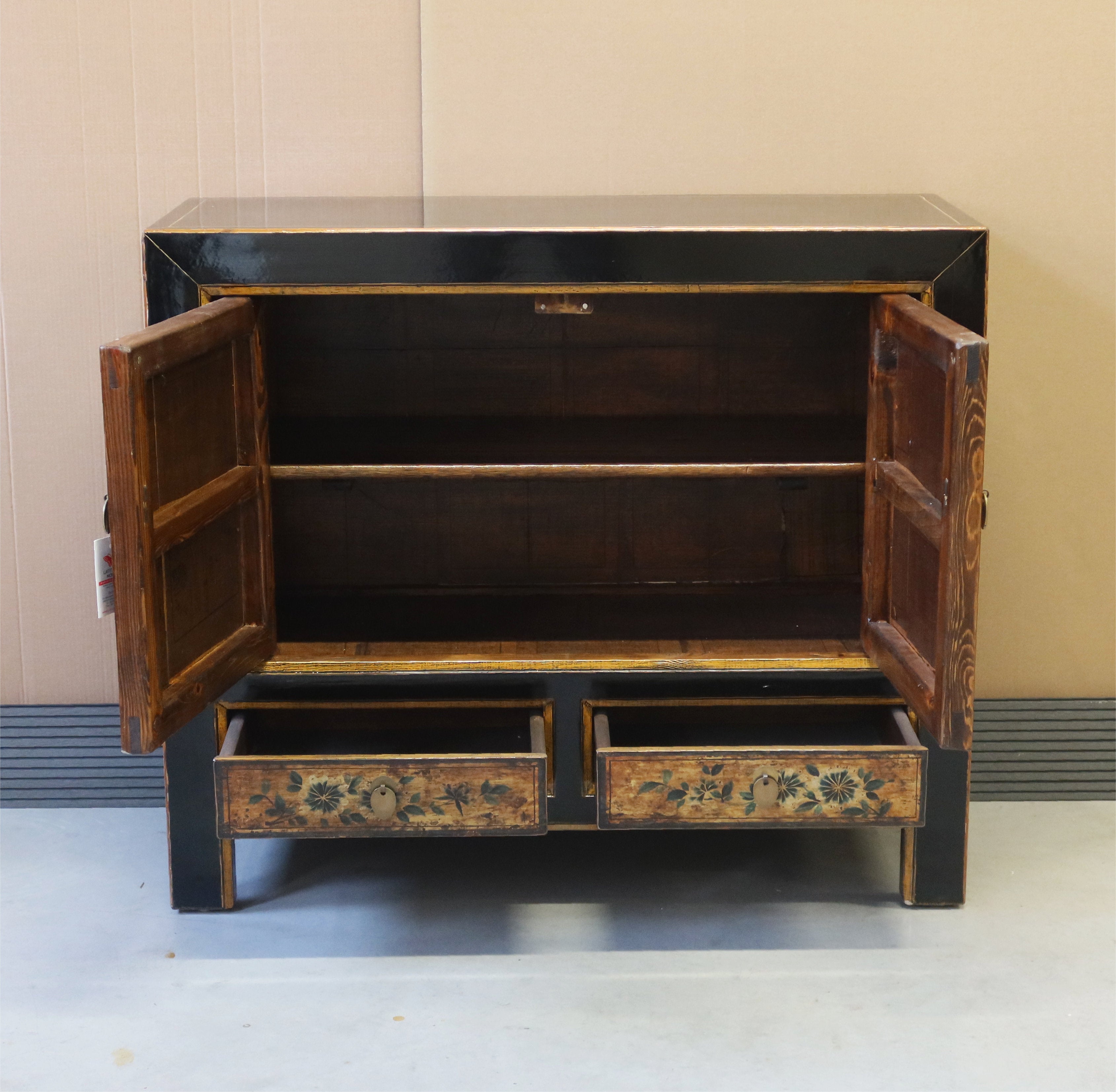 CREDENZA MONGOLIA LACCA DECORATA