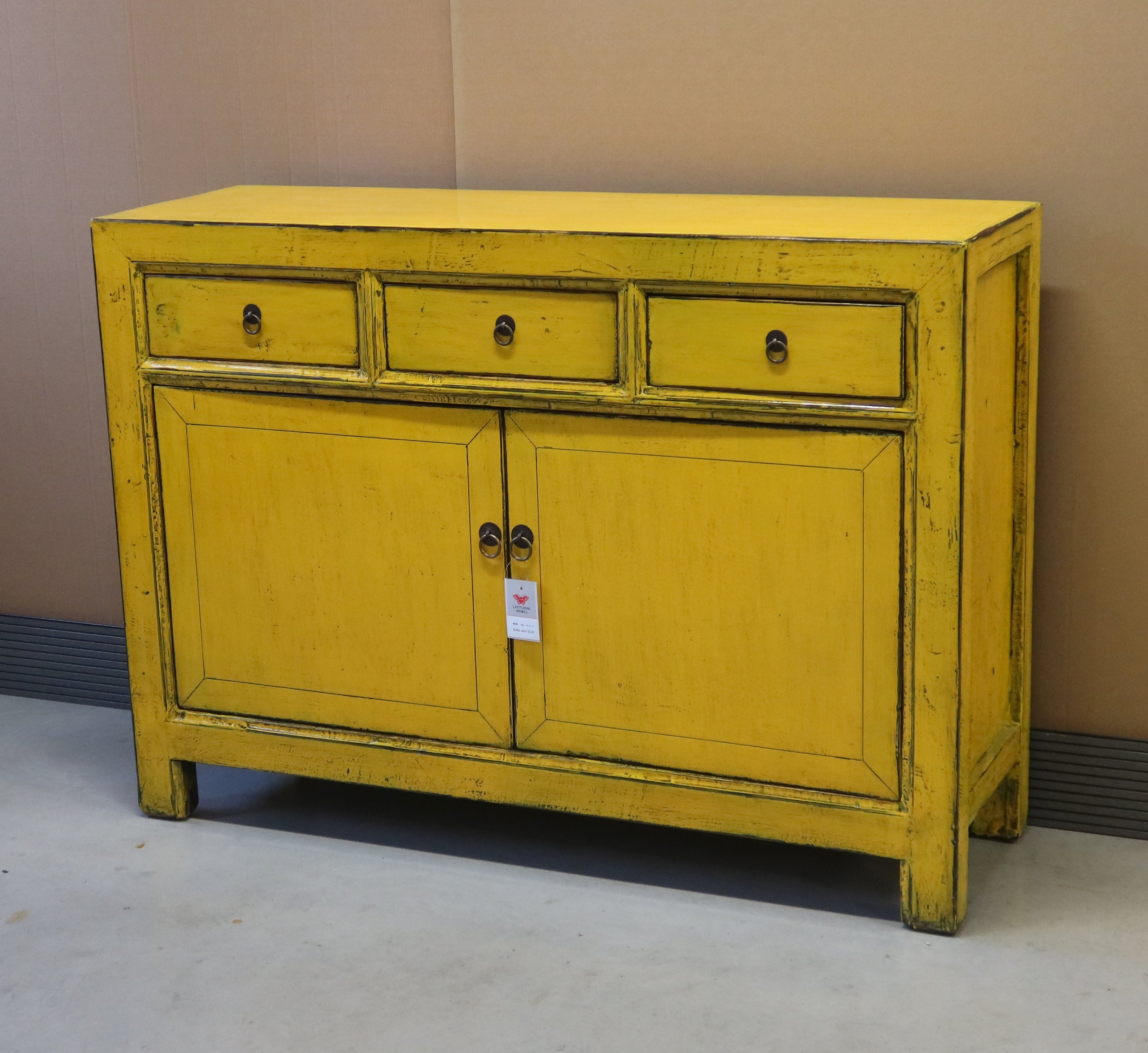 BUFFET GANZU LACCA GIALLA