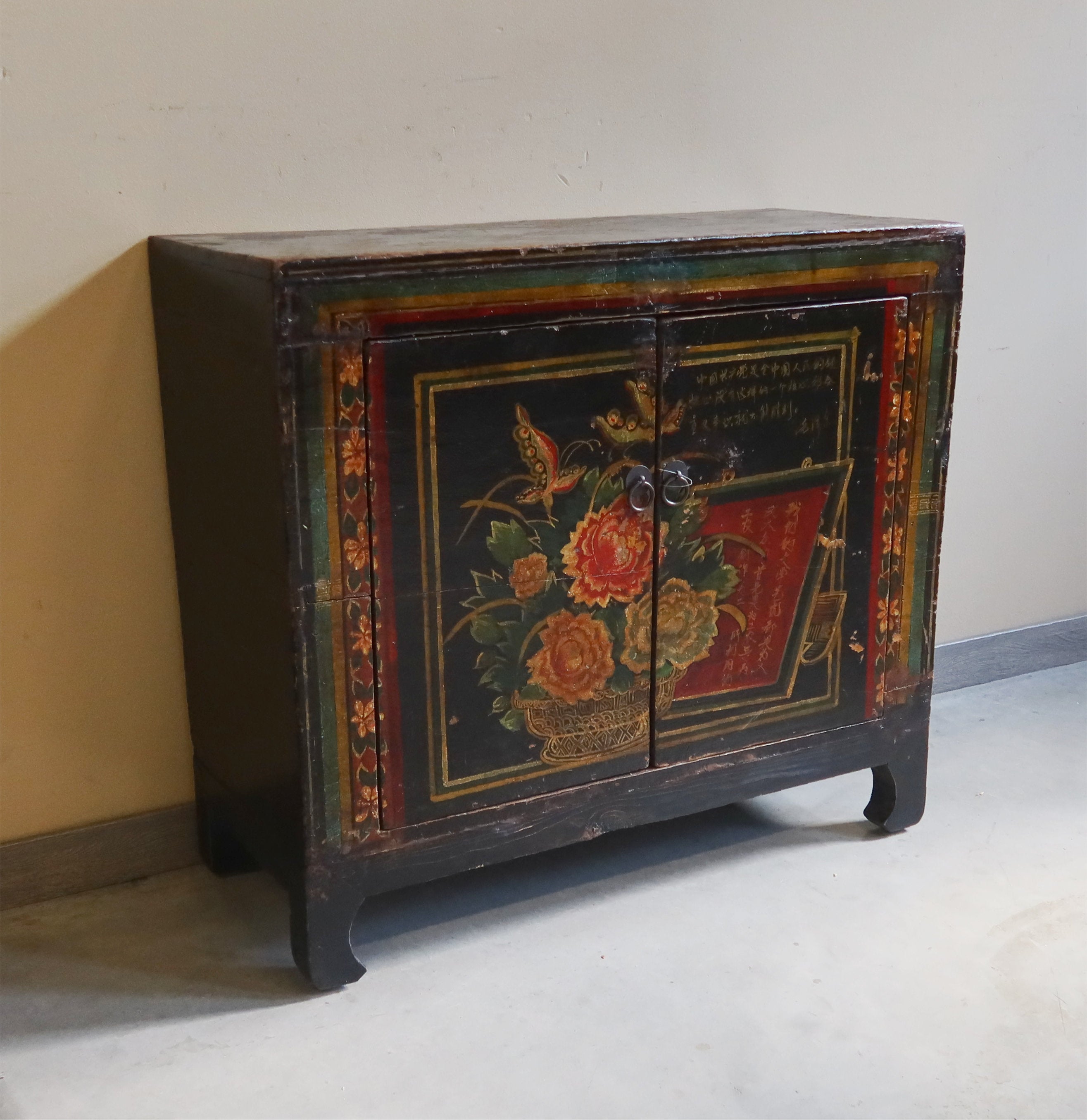 BAULE CINESE DECORATO CON APERTURA FRONTALE