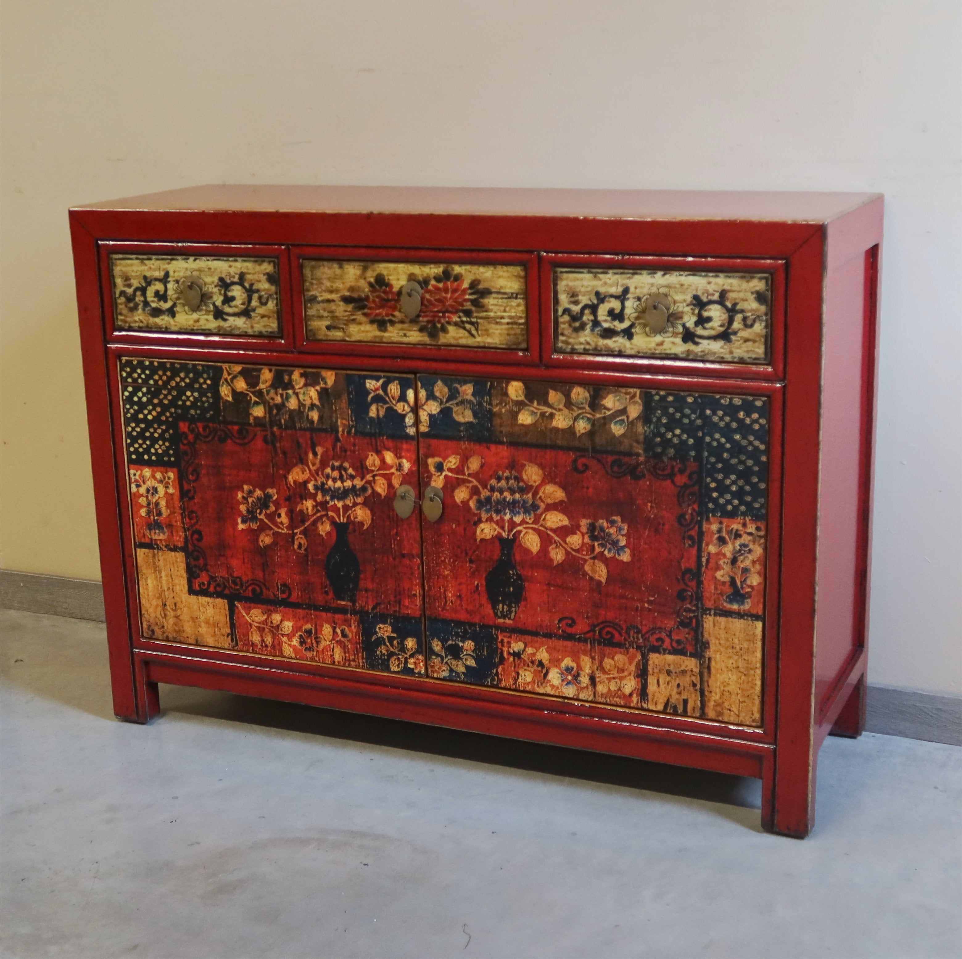 MADIA CINESE DEL GANZU DECORATA