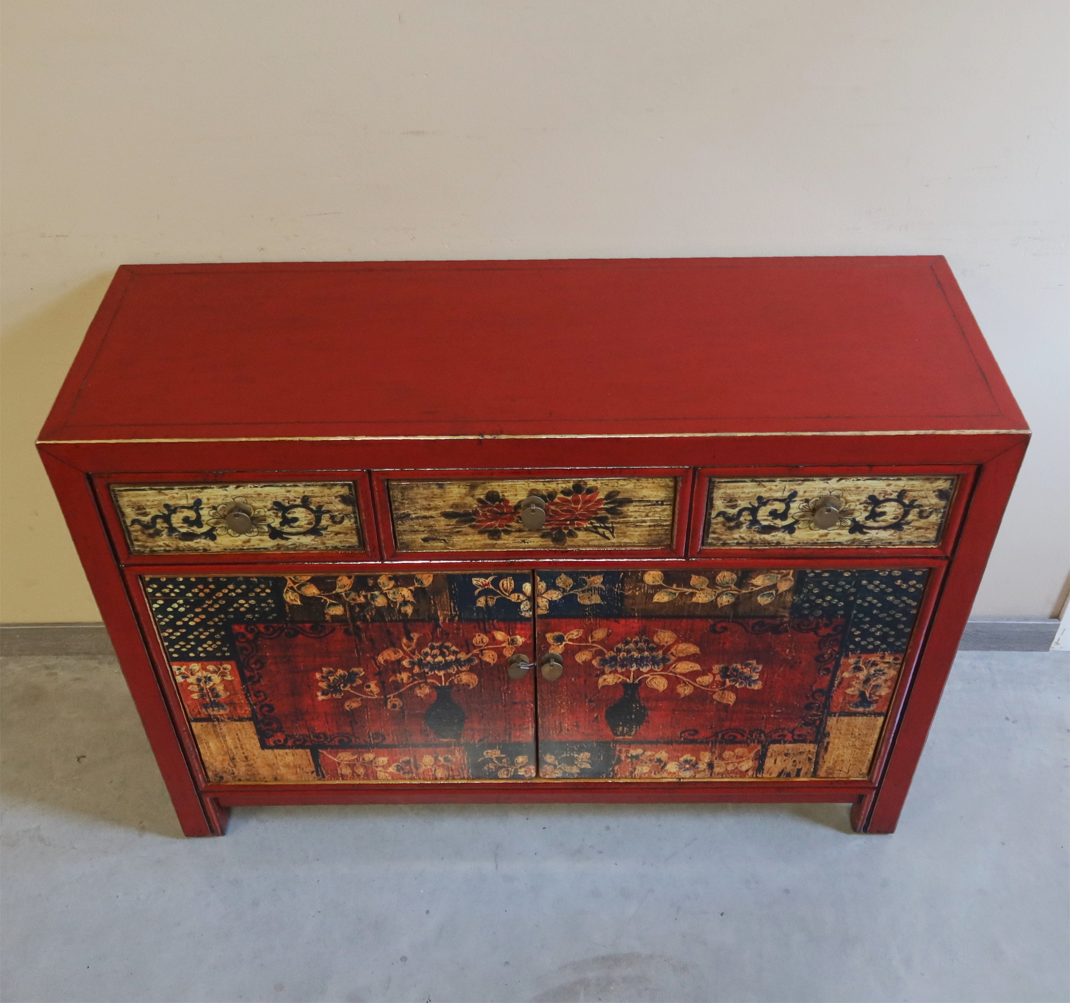 MADIA CINESE DEL GANZU DECORATA