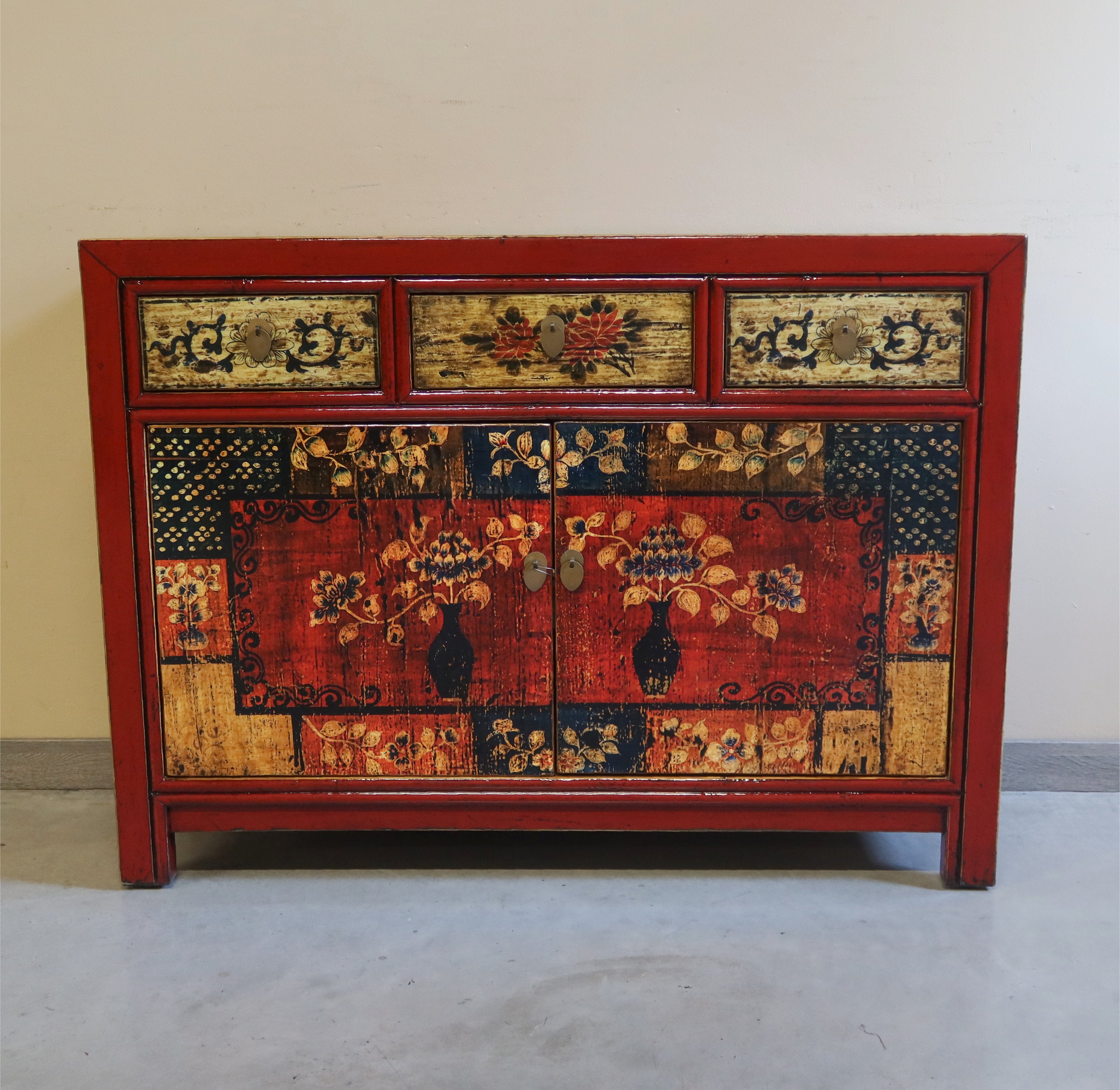 MADIA CINESE DEL GANZU DECORATA