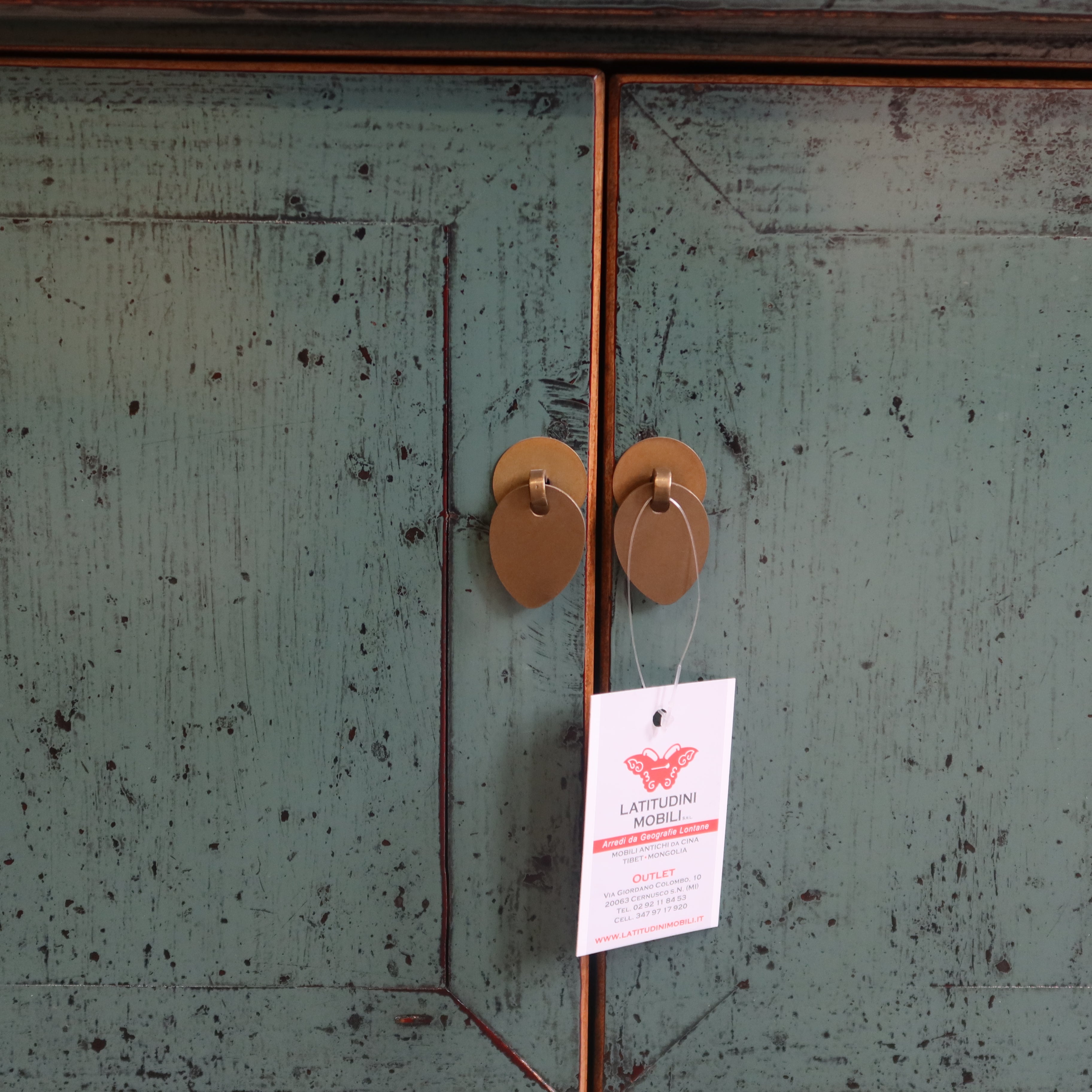 CASSAPANCA LACCATA AD ALTARE ALI INTAGLIATE