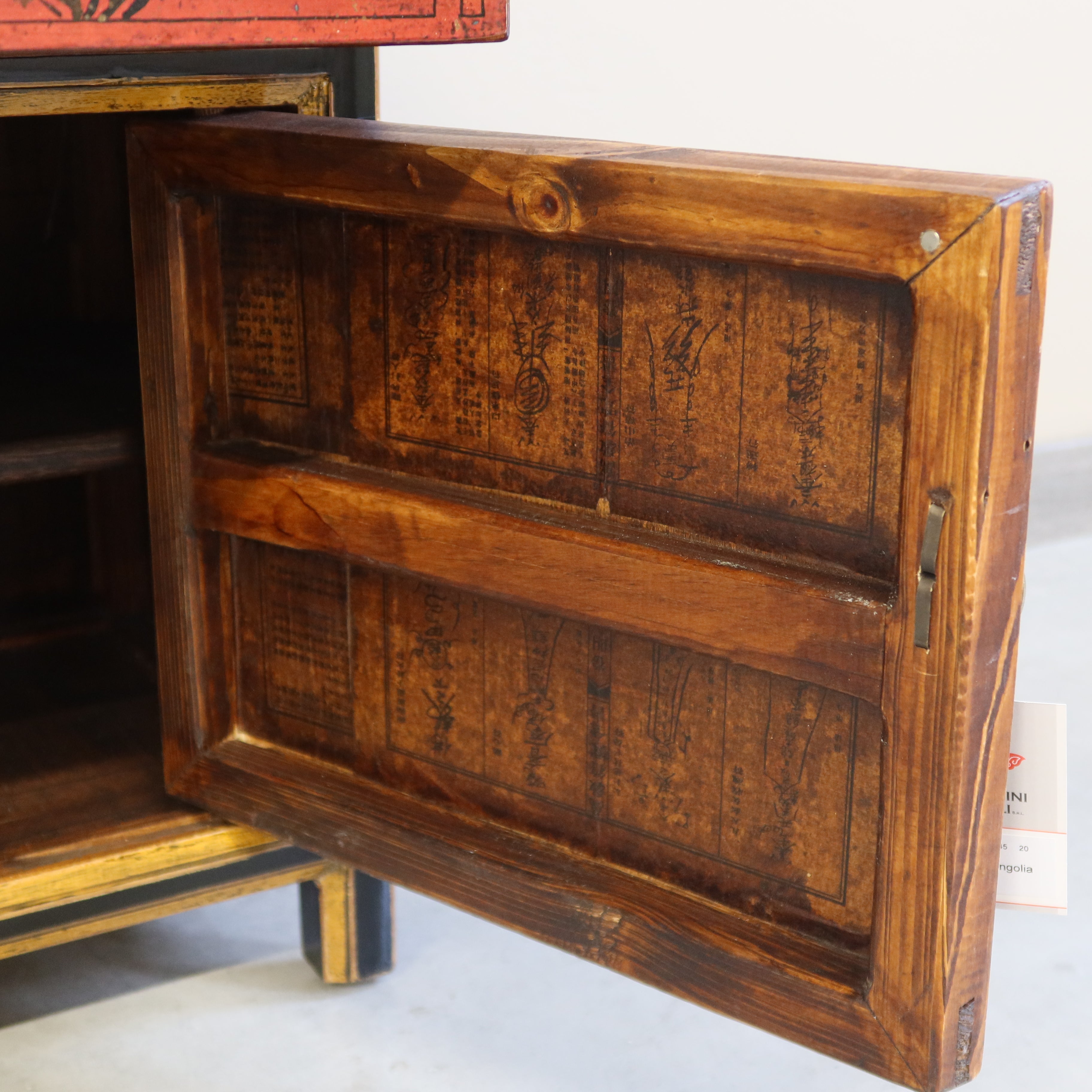 COMODINO MONGOLO DECORATO